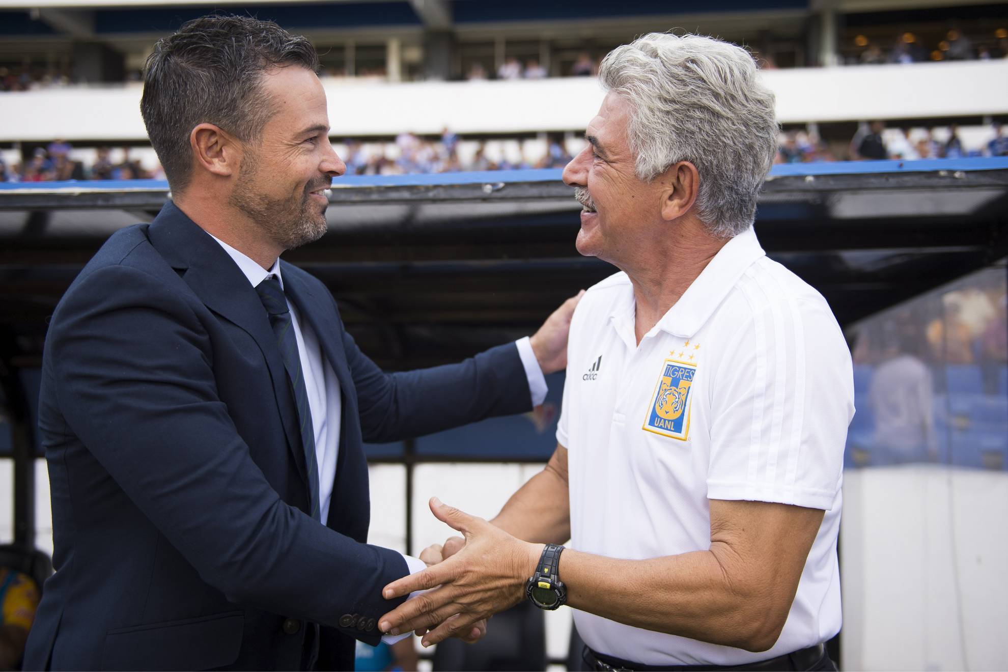 Ricardo Ferretti y Rafa Puente Jr. en un partido.