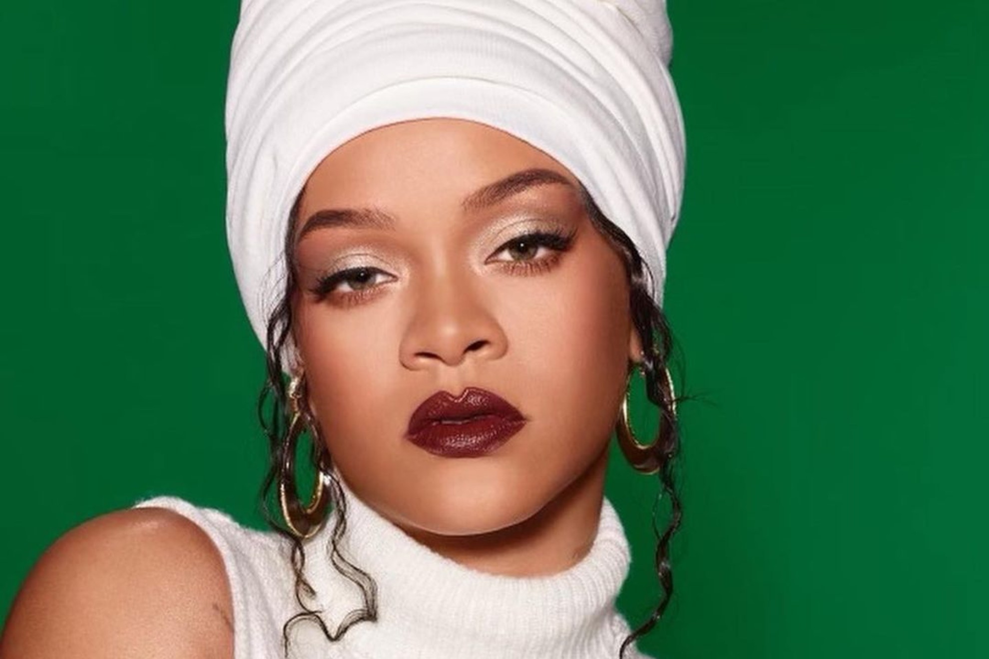 Rihanna se pondr� en la piel de Pitufina.