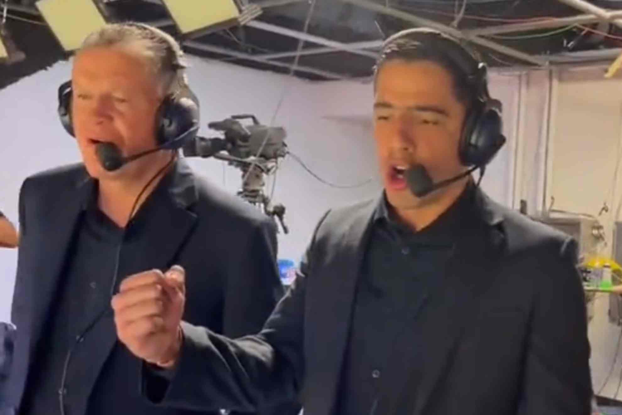 Andr�s Vaca y Ricardo Pel�ez.