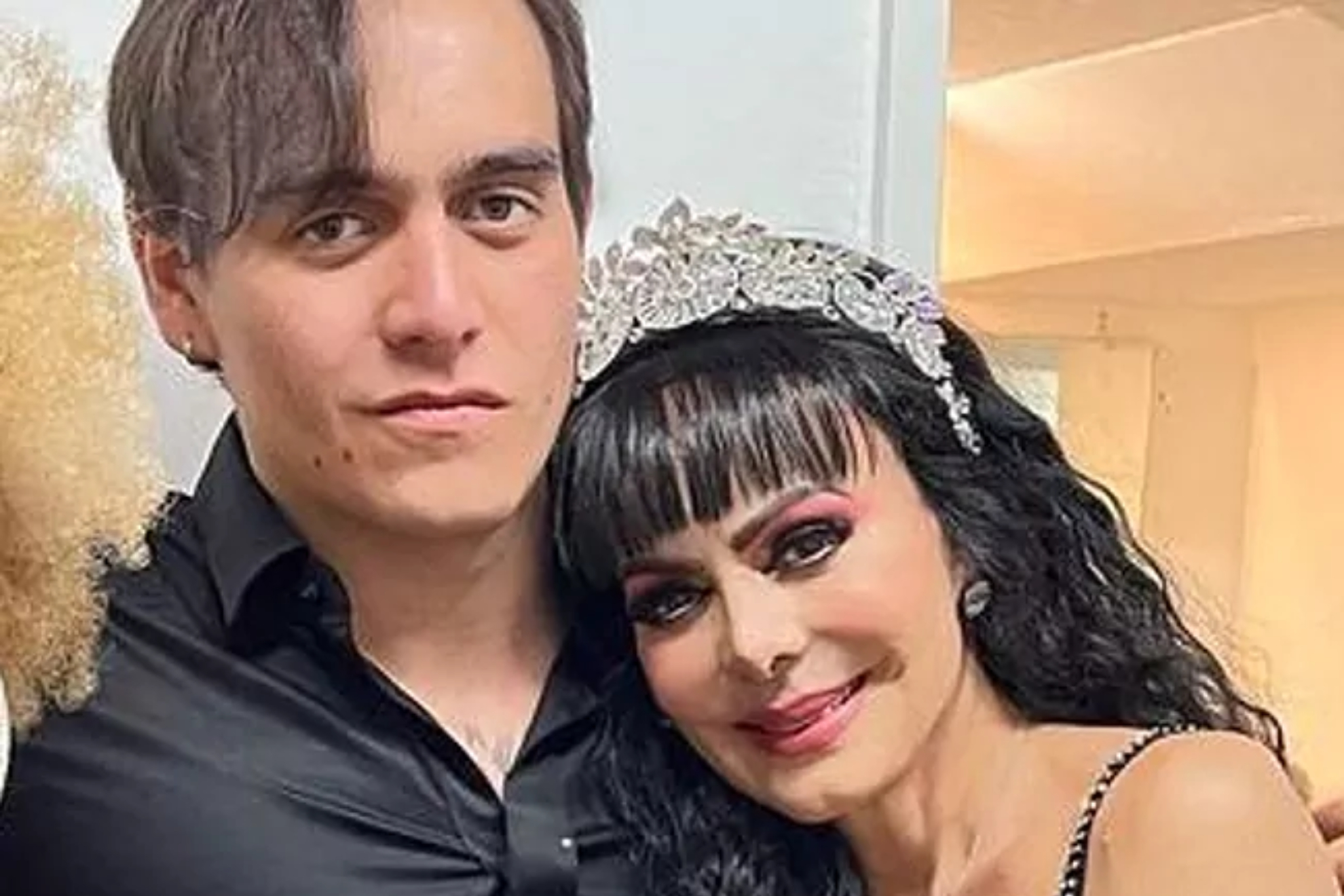 Maribel Fifueroa y su hijo.