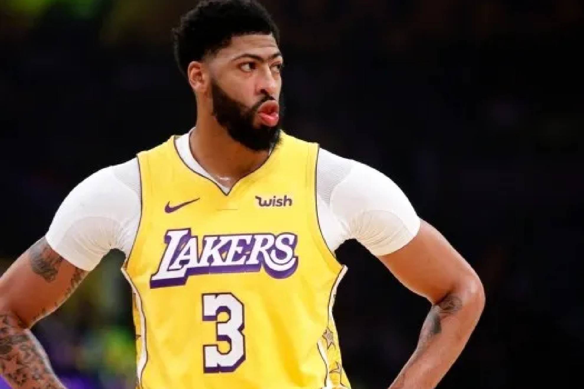 Los Angeles Lakers acordaron extensi�n millonaria para Anthony Davis.