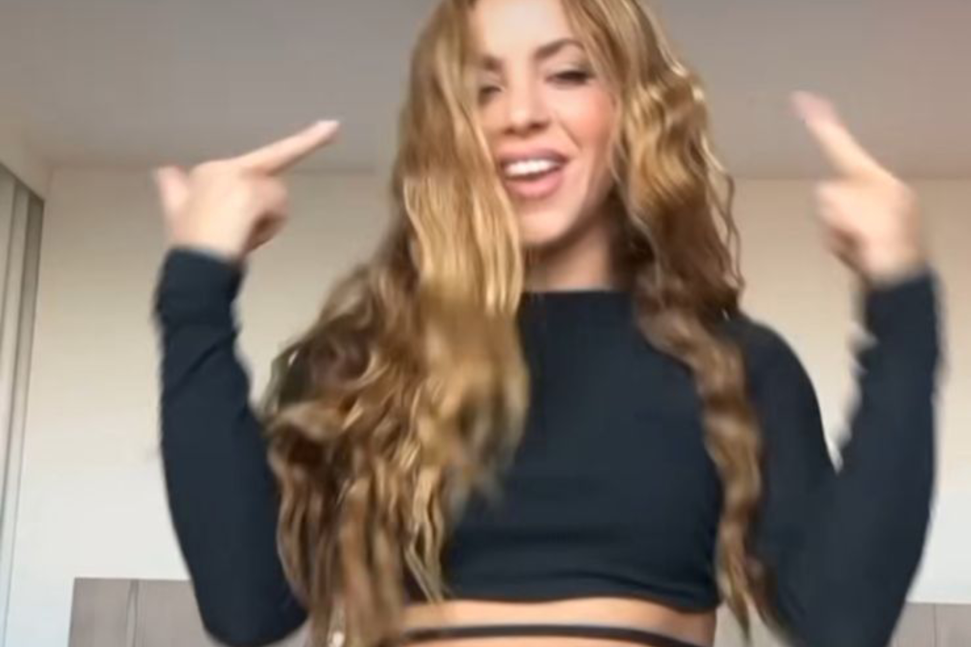 Shakira y la reacci�n de Antonela Roccuzzo y Georgina Rodr�guez a su v�deo bailando Copa Vac�a