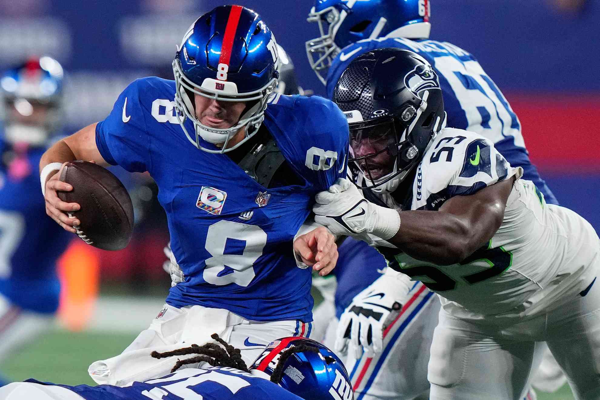 Daniel Jones fue capturado en 11 ocasiones por los Seahawks.