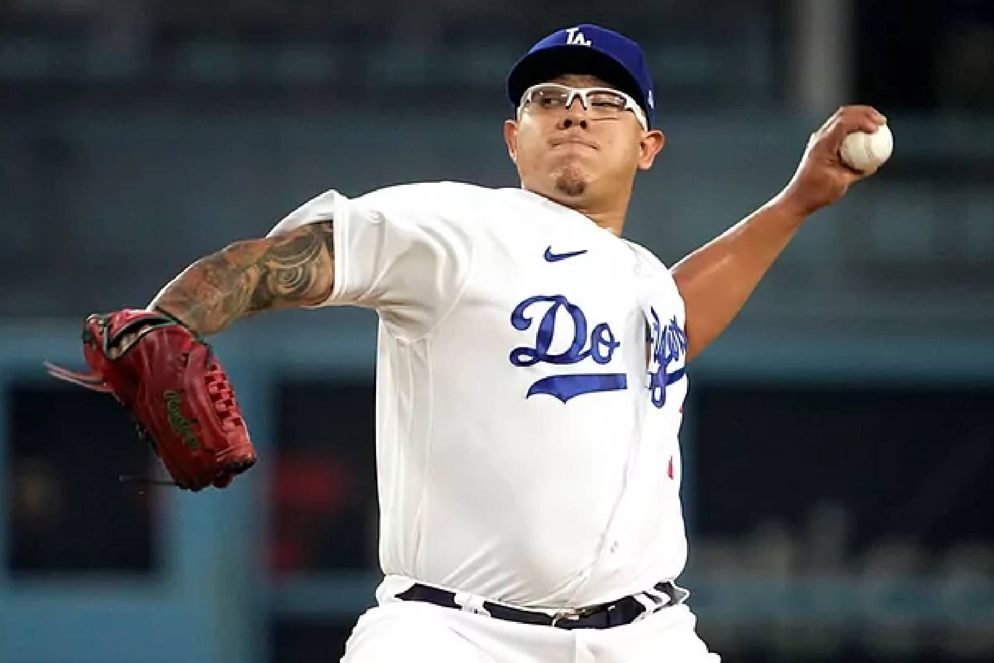 Sigue el caso del pitcher mexicano Julio Ur�as.