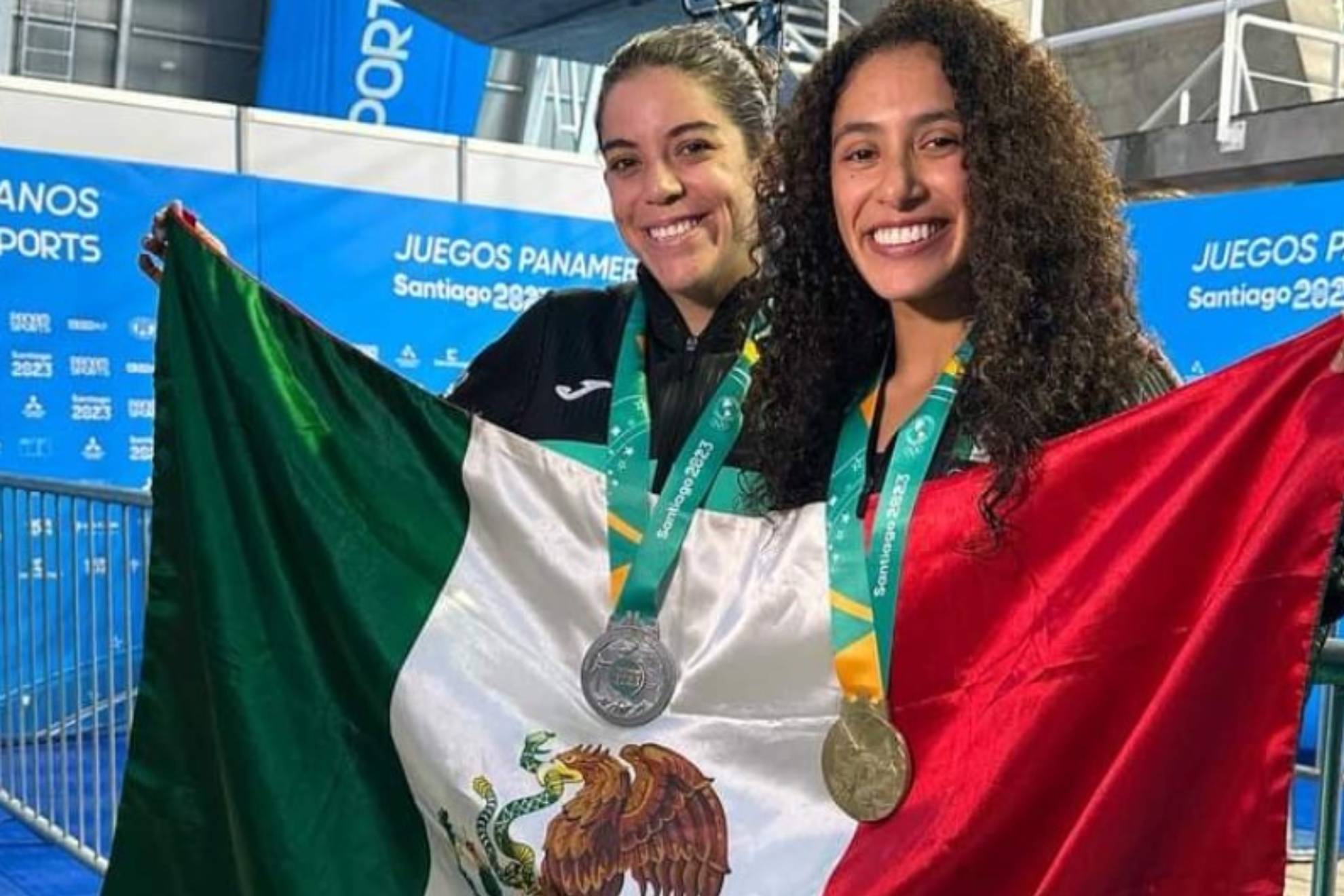 Alejandra Orozco y Gabriela Ag�ndez no fallan y ganan el oro en Panamericanos 2023 desde plataforma 10m  en sincronizado de clavados