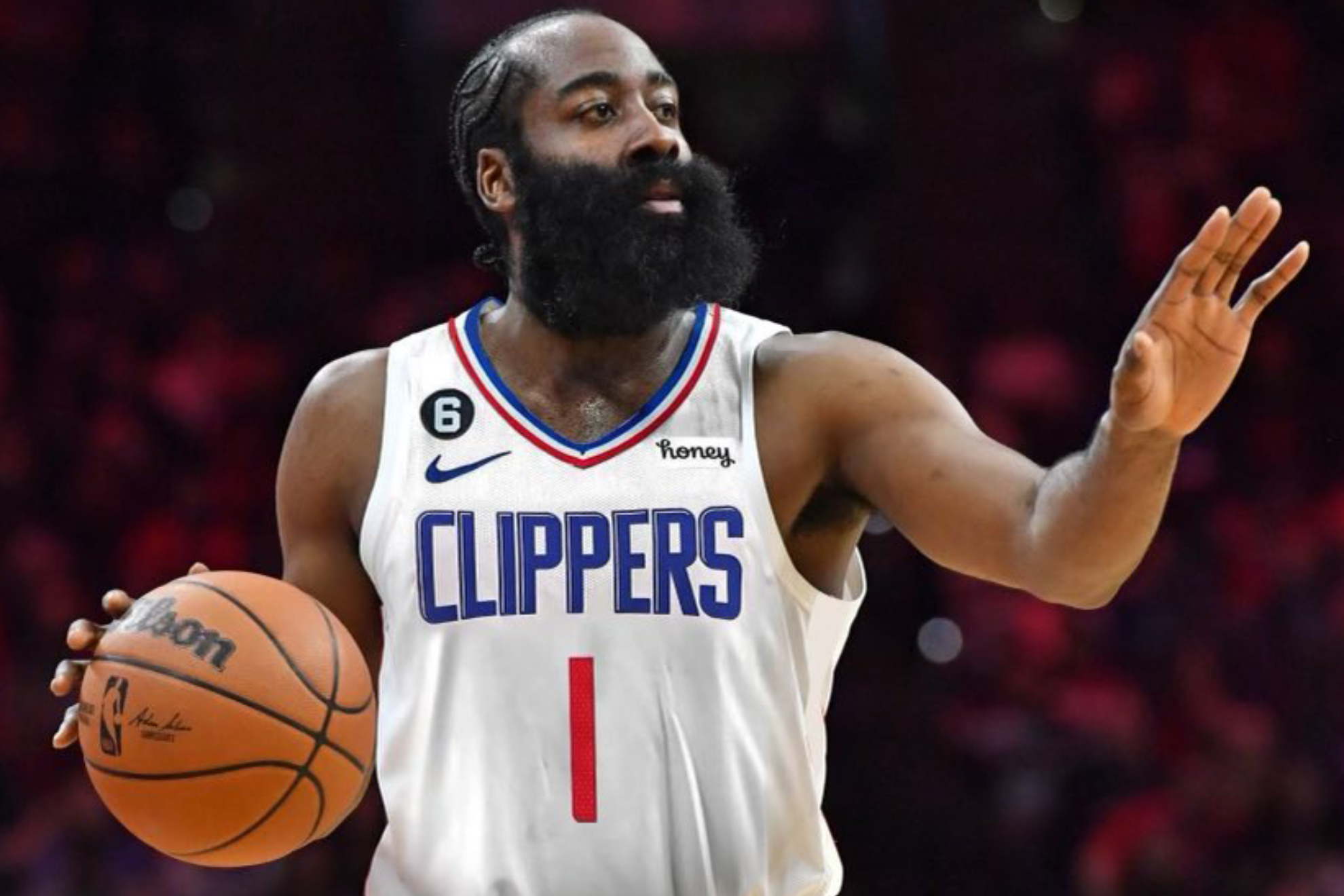 Por fin James Harden logr� emigrar al equipo de Los Angeles Clippers