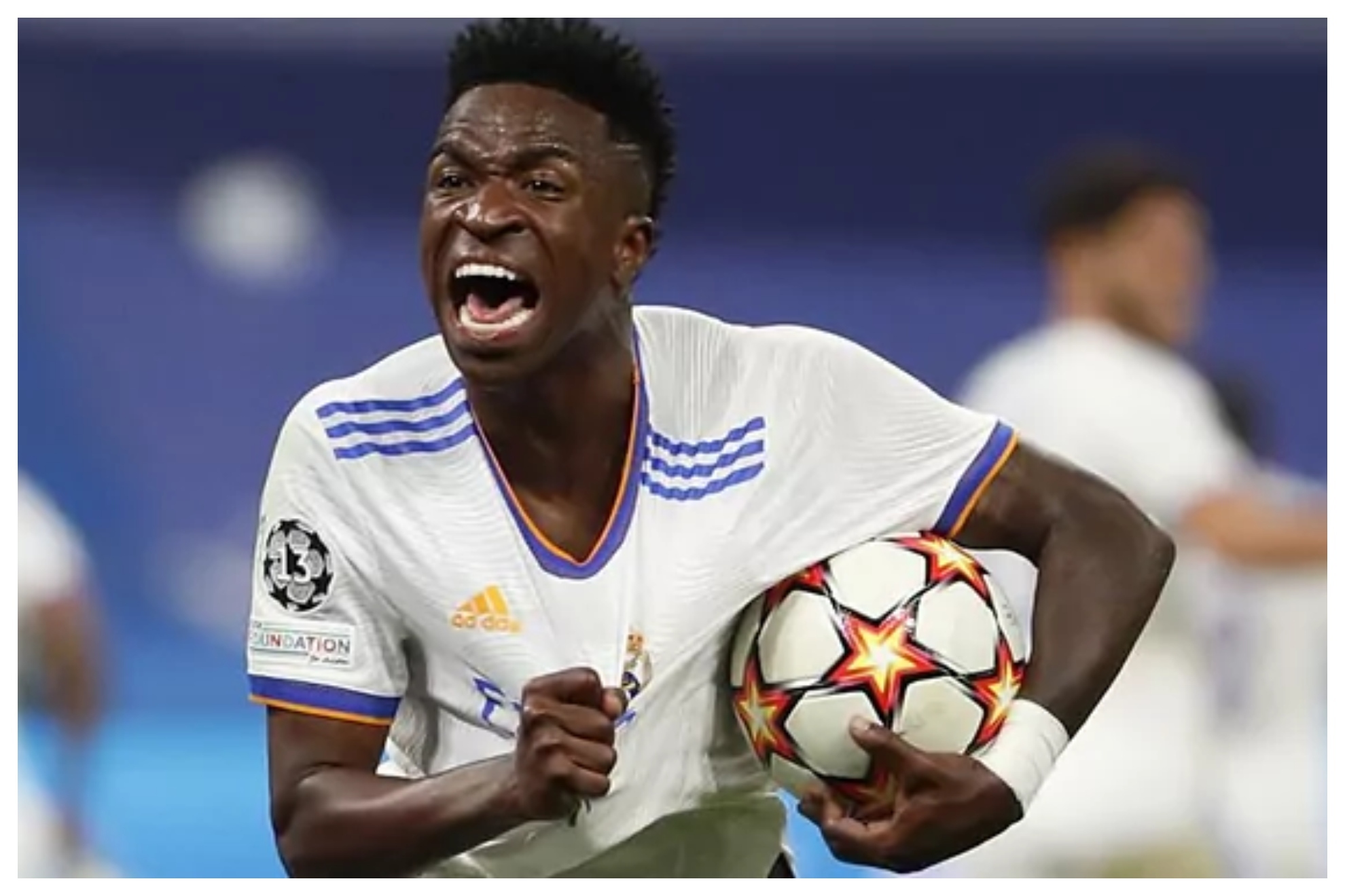 Vin�cius celebra un gol con el Real Madrid