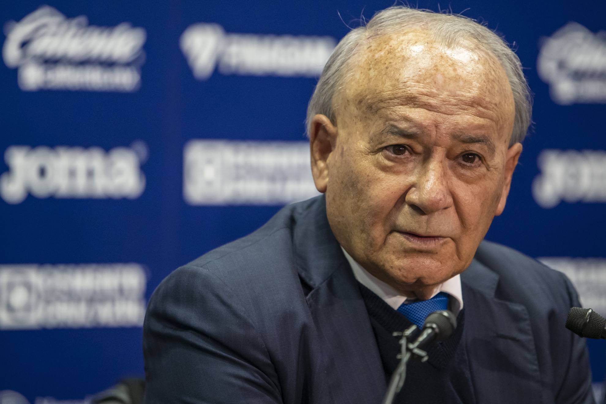 Reaparece Billy �lvarez con mensaje a cooperativistas y aclara que no vendi� finales de Cruz Azul