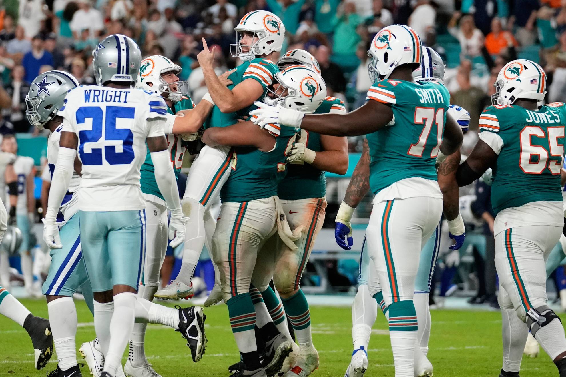 Miami Dolphins Dallas Cowboys NFL