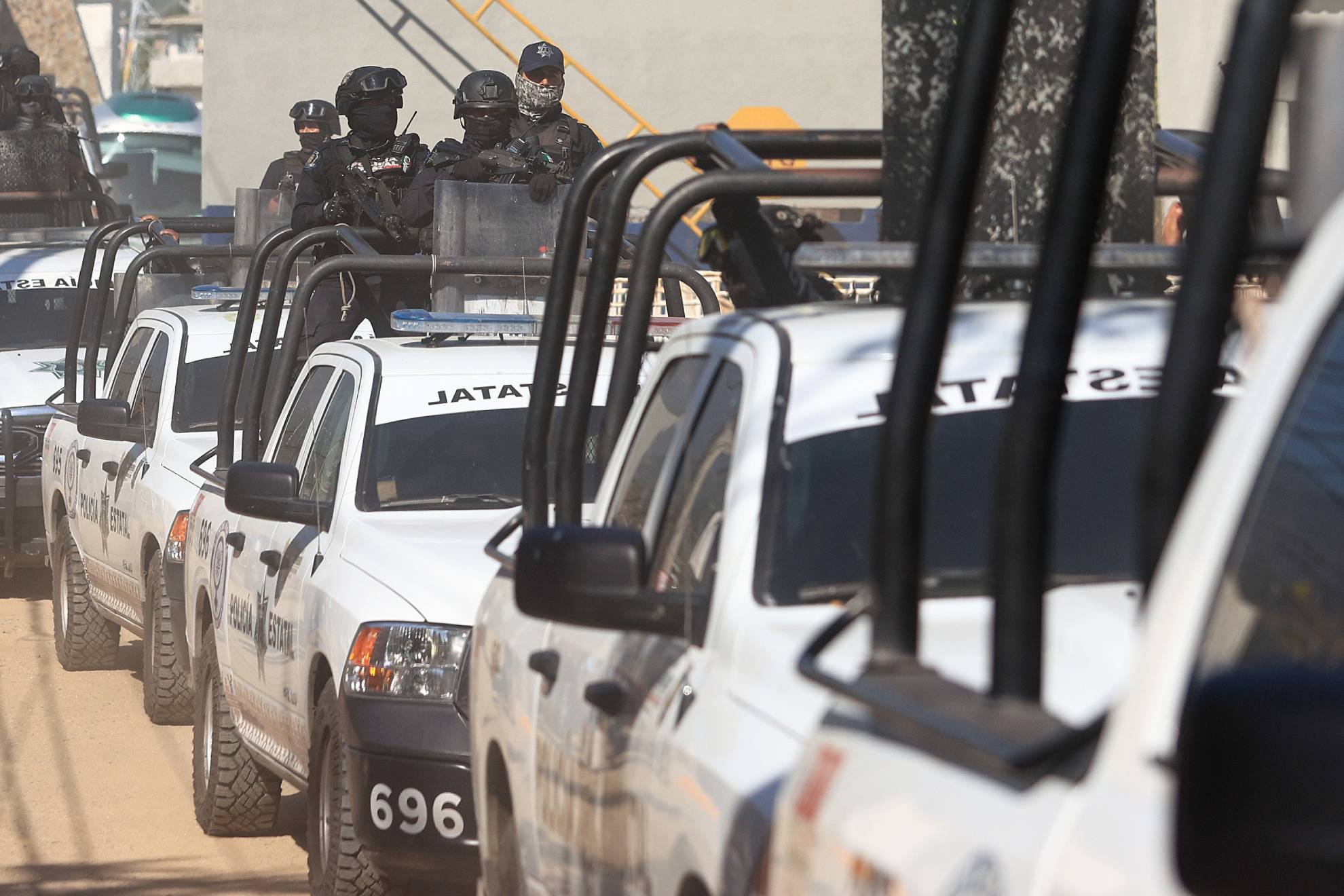 Elementos de la Polic�a Estatal de Guerrero durante un recorrido