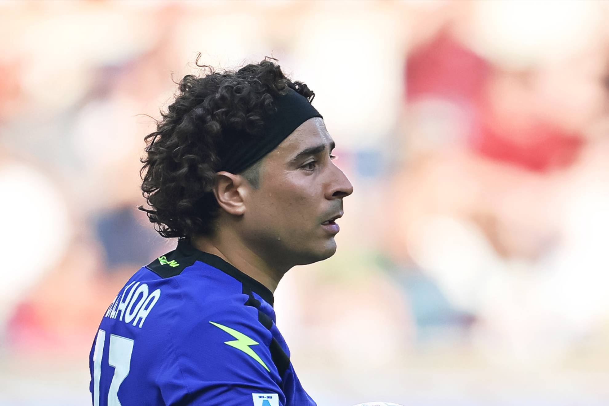 Guillermo Ochoa fue marginado hoy del equipo titular de Salernitana en Serie A