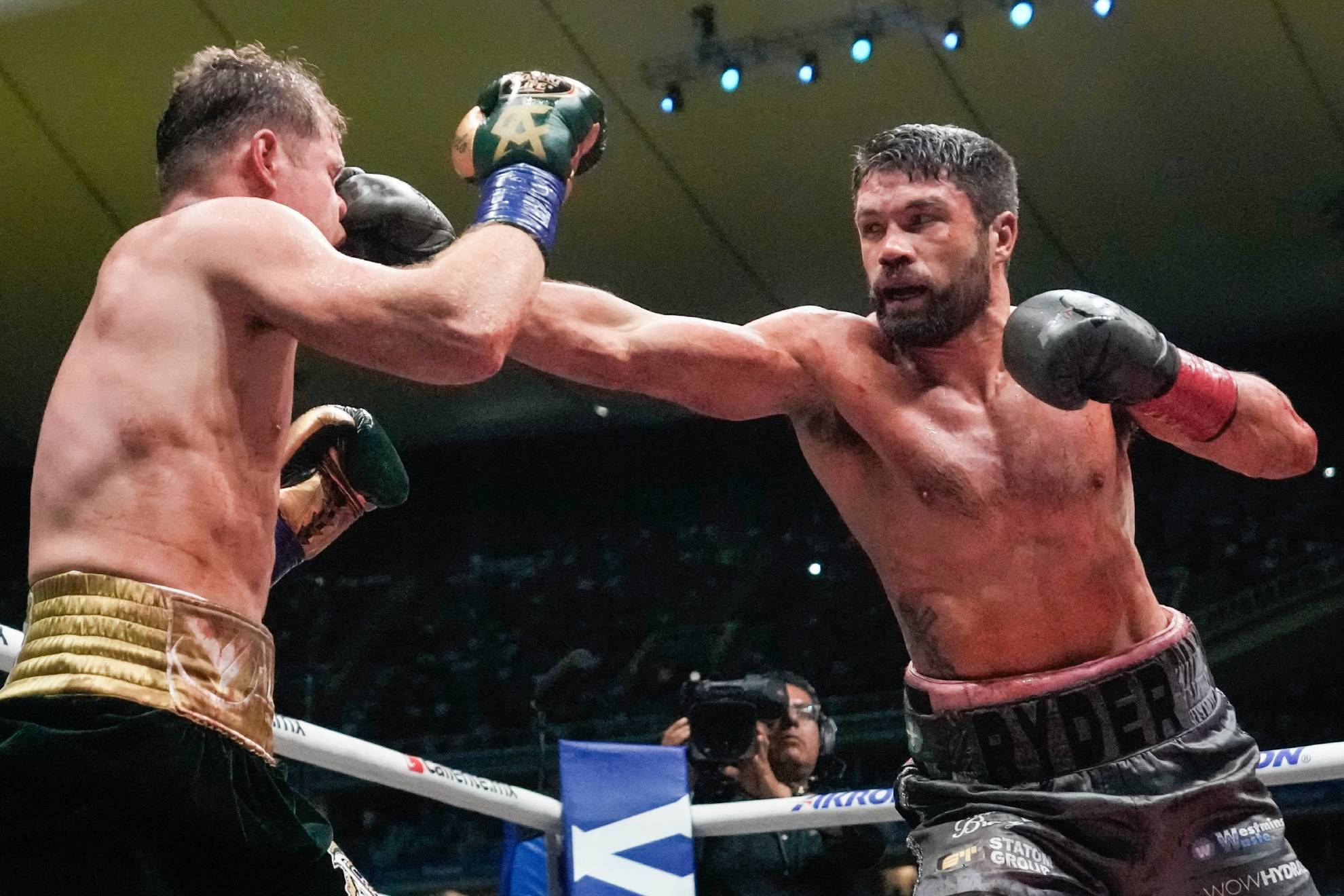 John Ryder vs Canelo �lvarez, una batalla que se dio en 2023