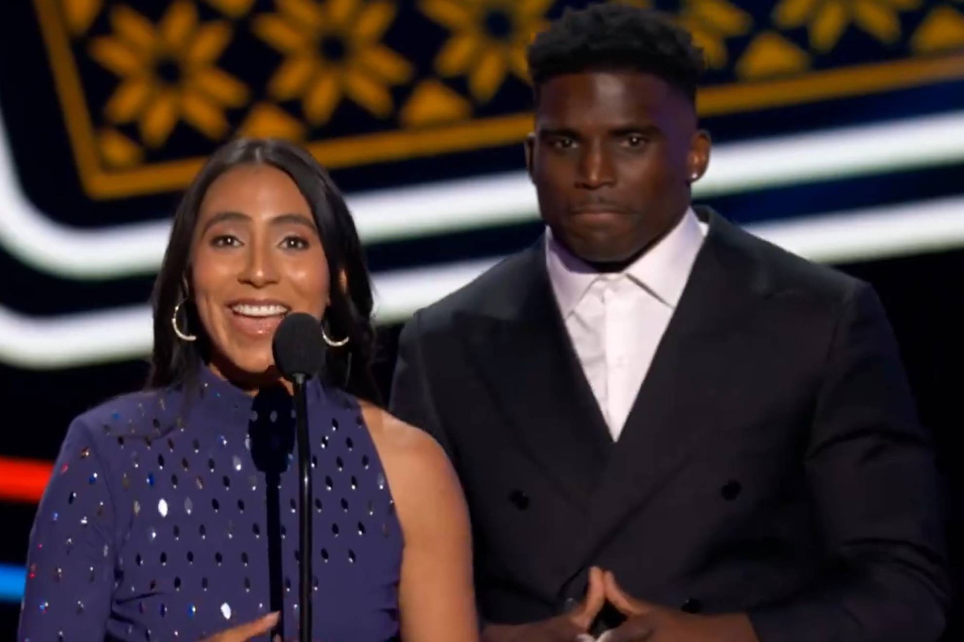 Diana Flores Tyreek Hill NFL Flag Football Player of the Year