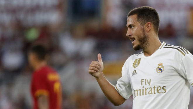 Hazard, durante un partido con el Real Madrid