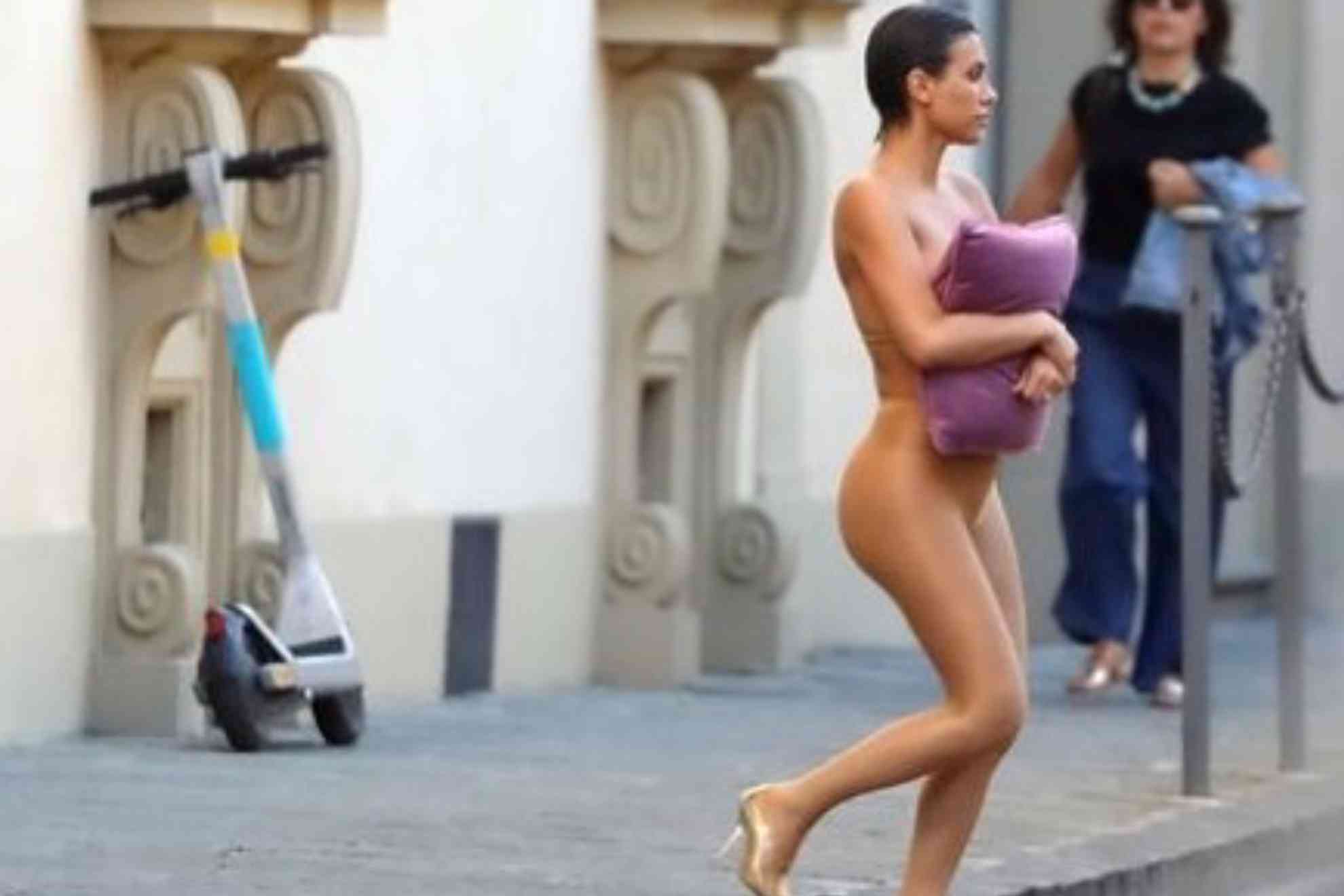 Bianca Censori.