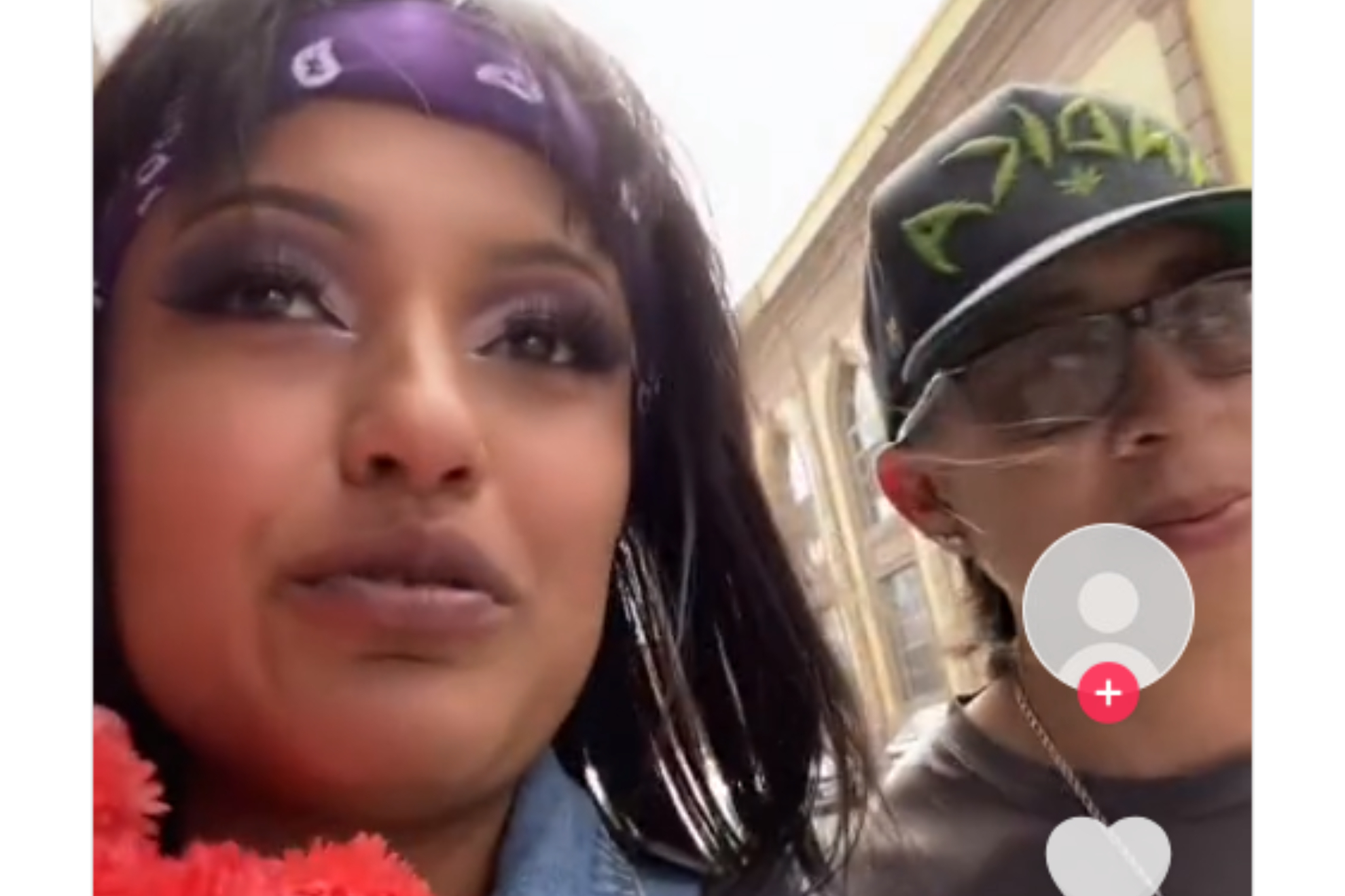 Dulce Vaca acompa�ada de su pareja, quien le arrebat� la vida.