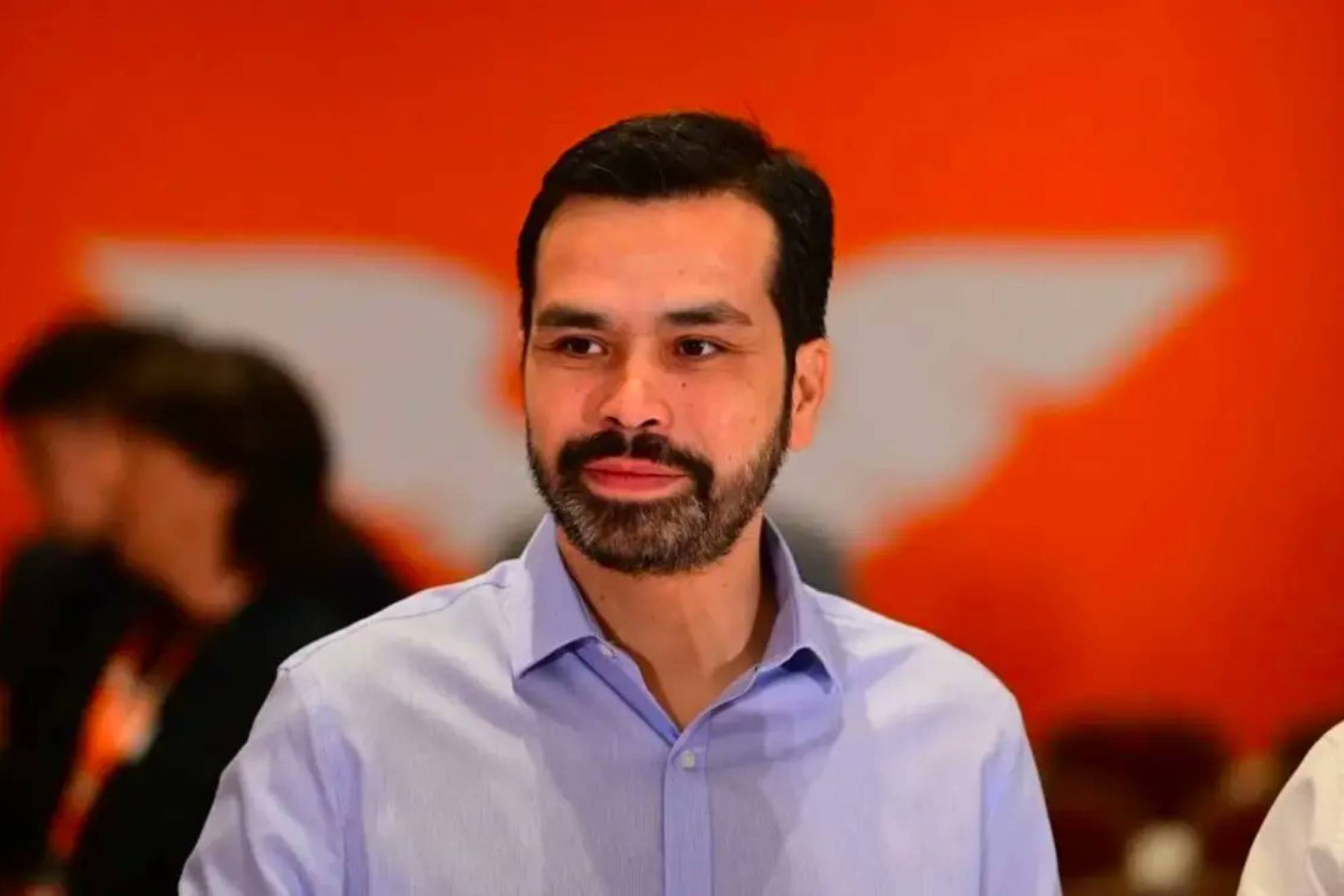 Jorge �lvarez M�ynez narra lo ocurrido en evento de Nuevo Le�n y suspende actividades de su campa�a presidencial