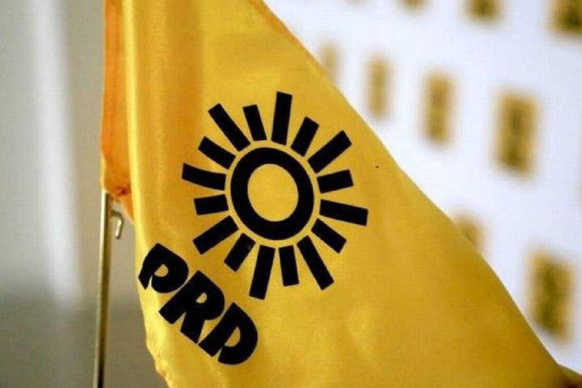 El INE ha rechazado la solicitud del PRD para un tercer recuento de votos.