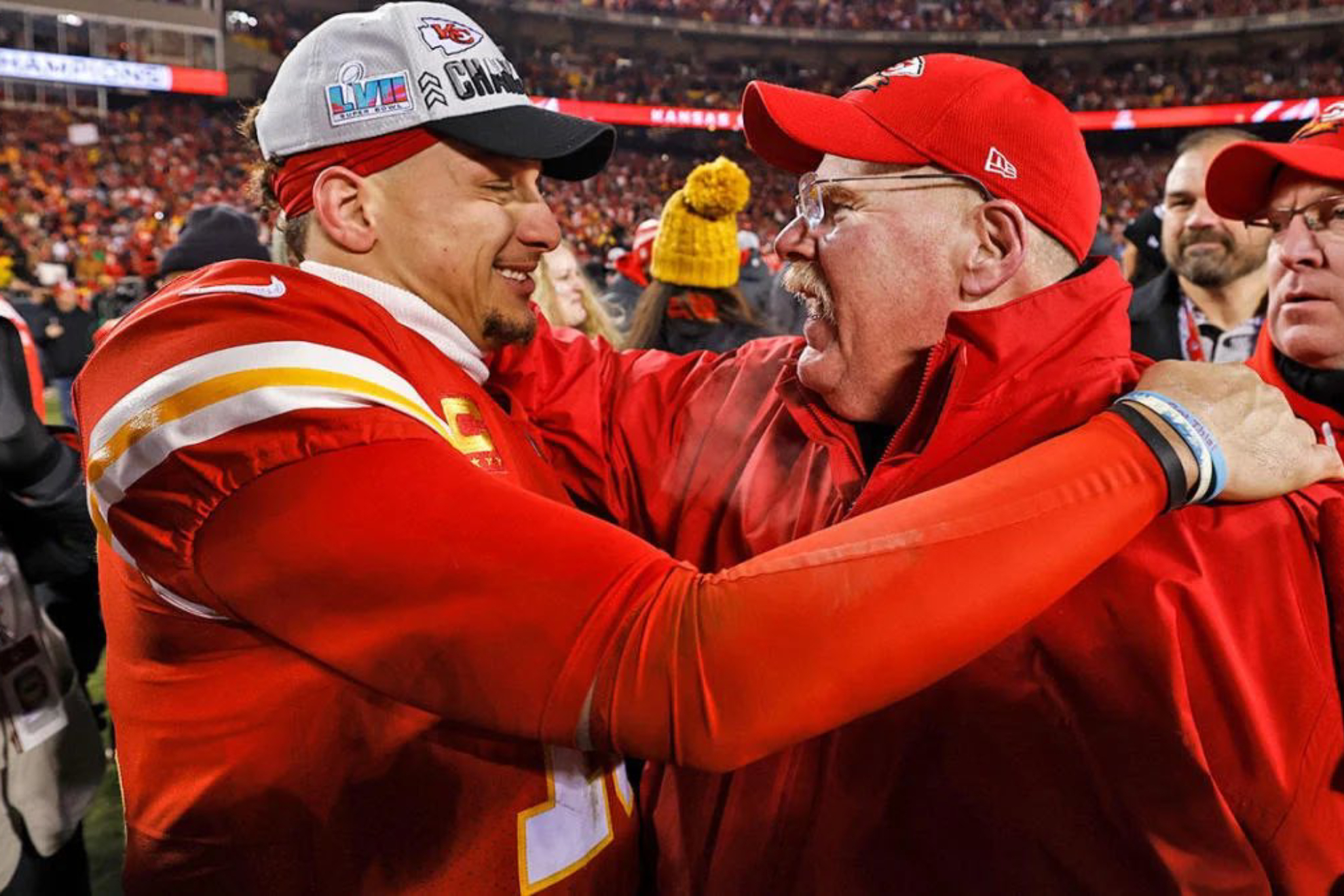Patrick Mahomes y Andy Reid deber�n ponerse de acuerdo para la temporada 2024