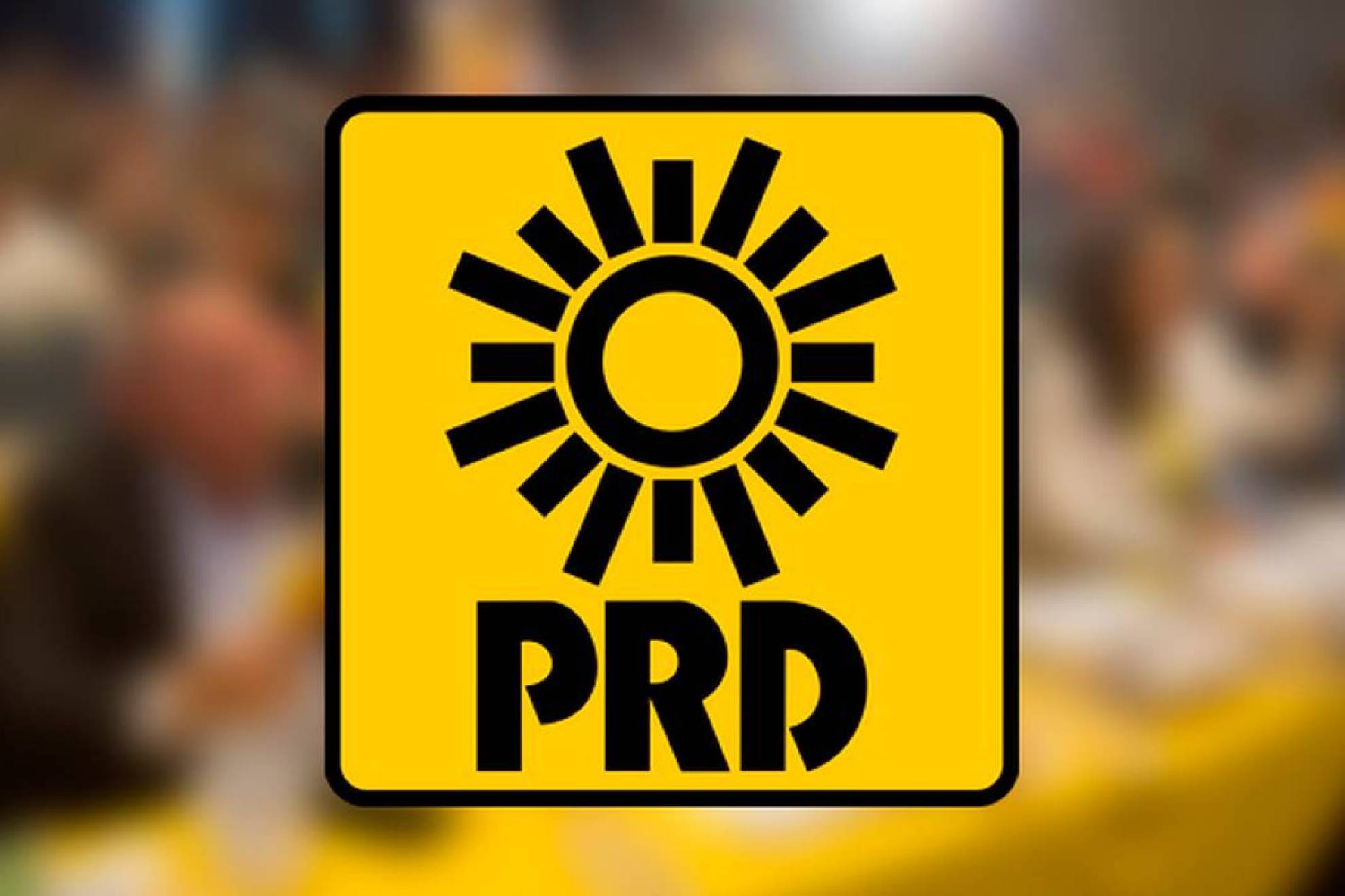 El PRD liquida a su personal y se enfrenta ante su posible desaparici�n.