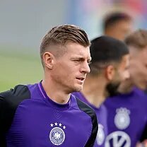 Joselu ya anhela retirar a Kroos, y el alem�n le responde