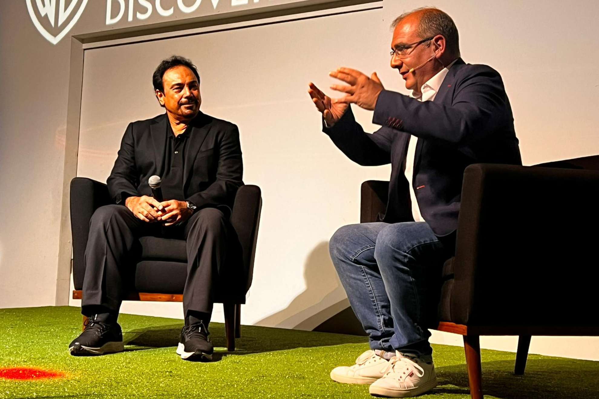 Hugo S�nchez junto al Director de Marca, Juan Ignacio Gallardo