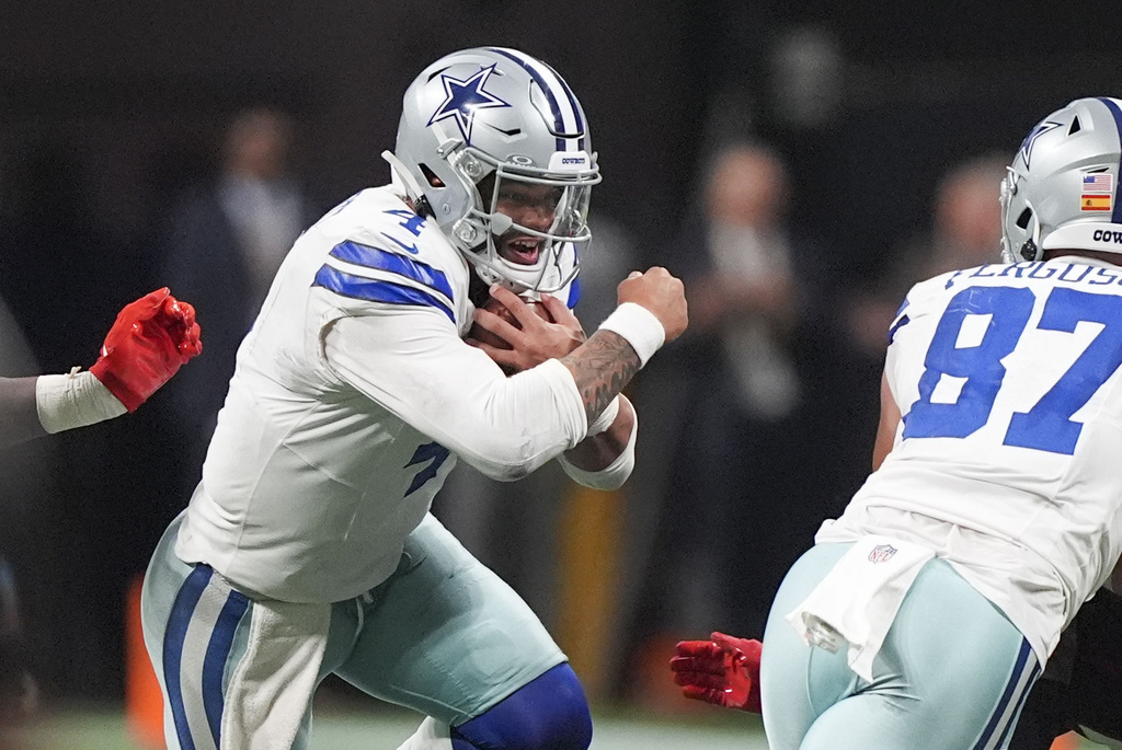 Sale lesionado del Cowboys vs Falcons