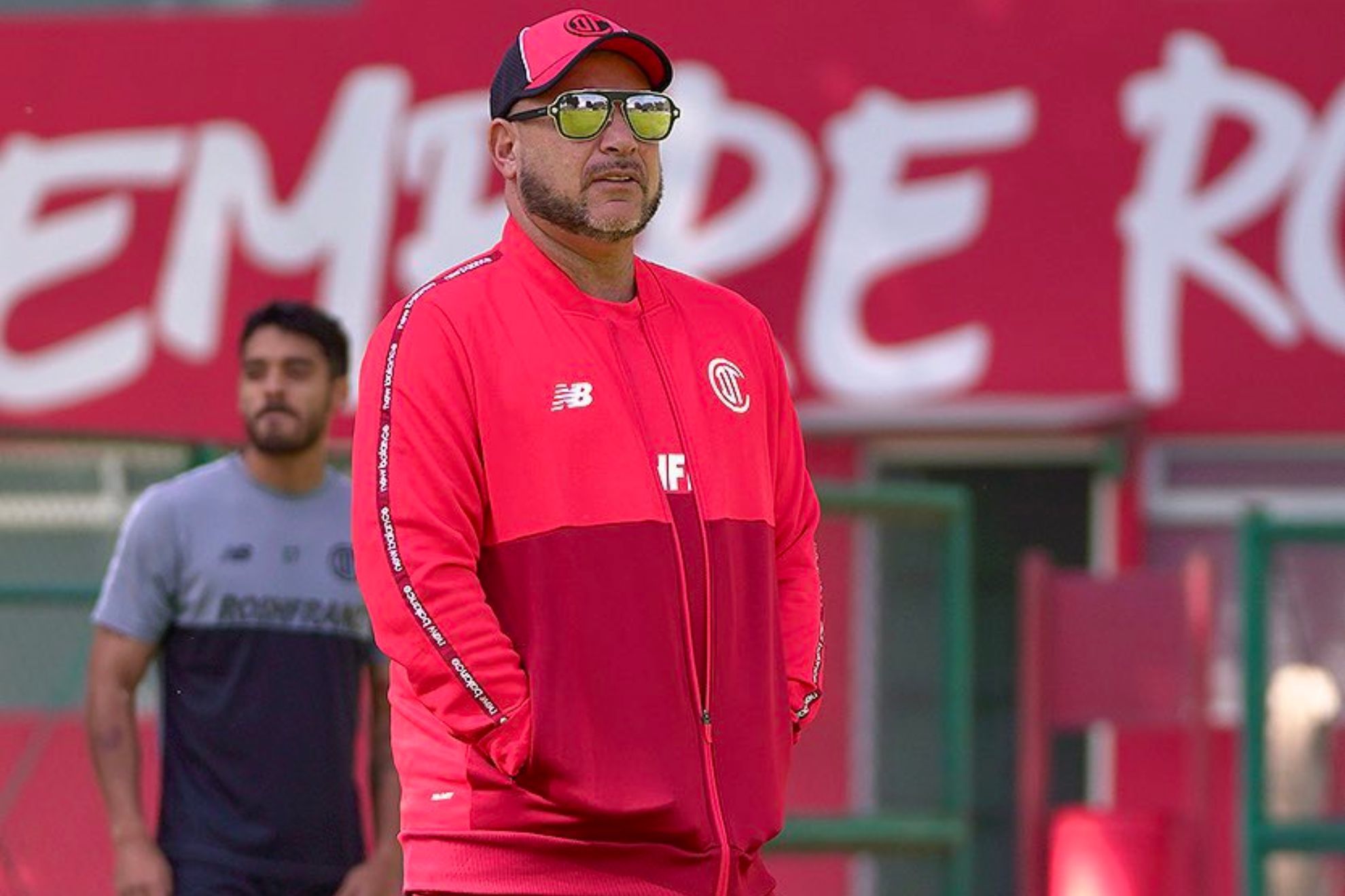 Antonio Mohamed.