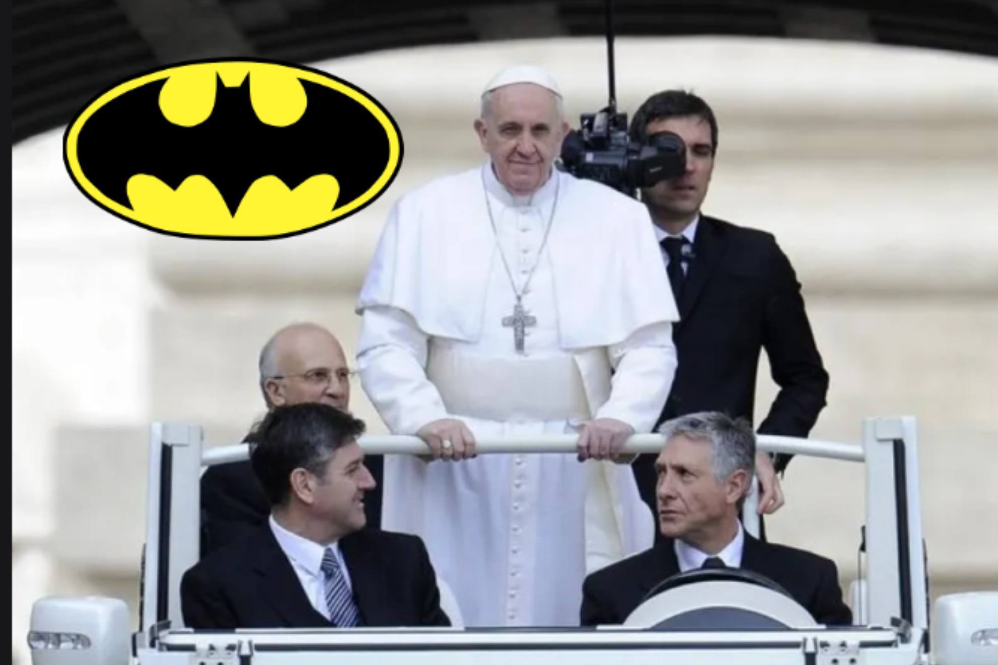 Conductora protagoniz� un momento que gener� memes por la muerte del papa  2025