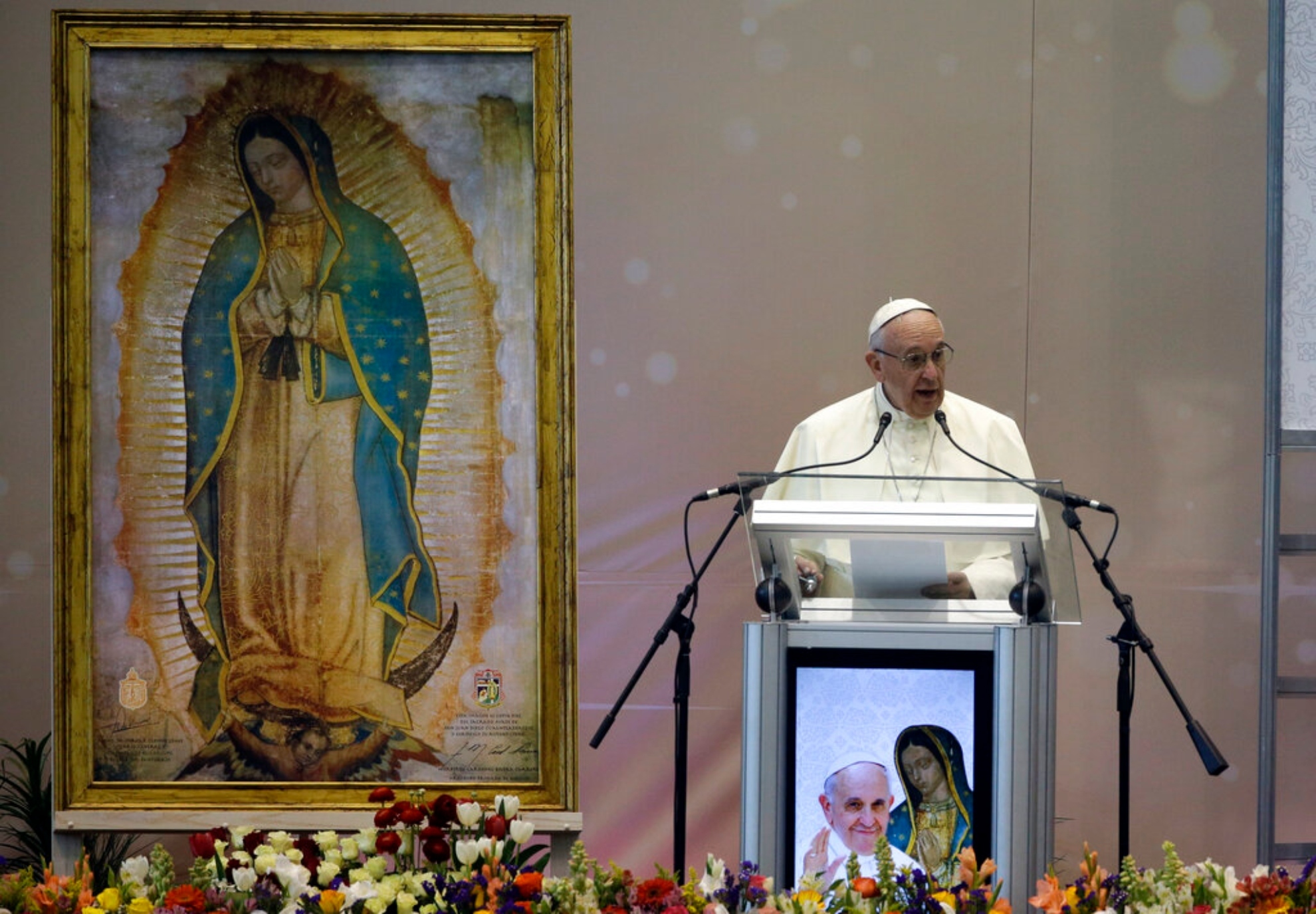 �Por qu� los Papas cambian de nombre y c�mo se elige al nuevo l�der de la Iglesia?