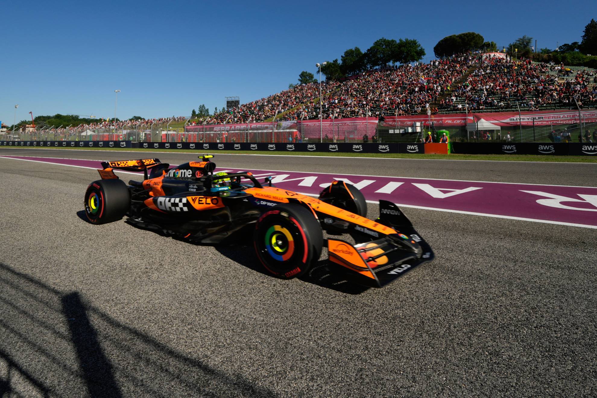 Oscar Piastri y Lando Norris fueron los m�s r�pidos en la FP2 en Imola