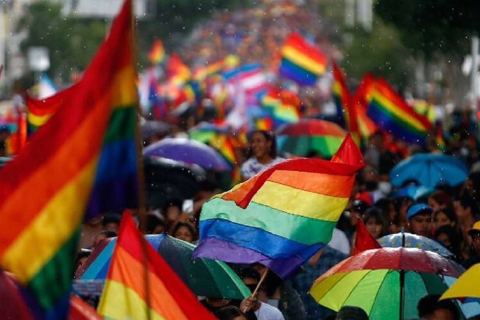 M�xico realiza la tradicional Marcha LGBT en las calles de varios estados
