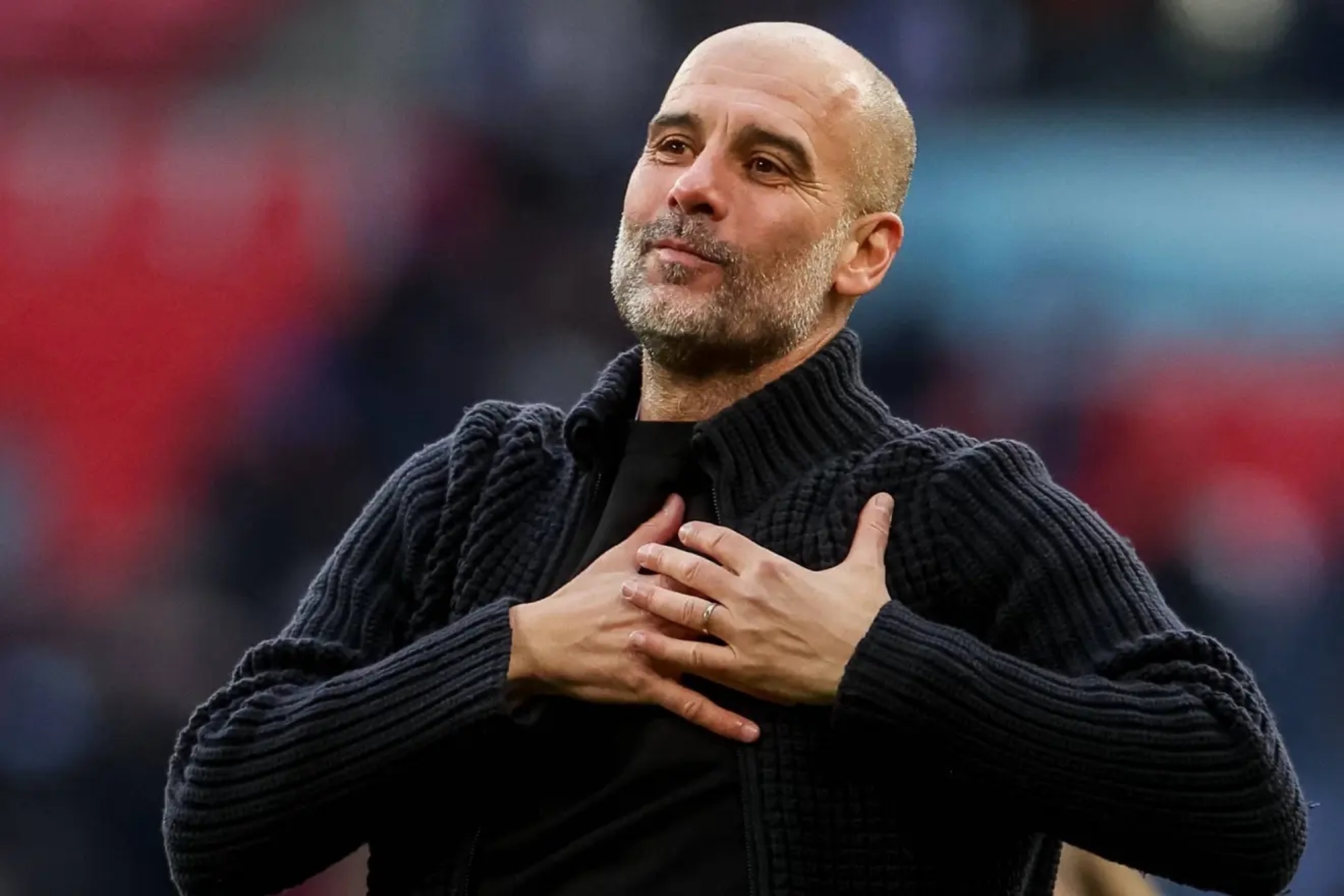 Pep Guardiola, durante un partido con el City