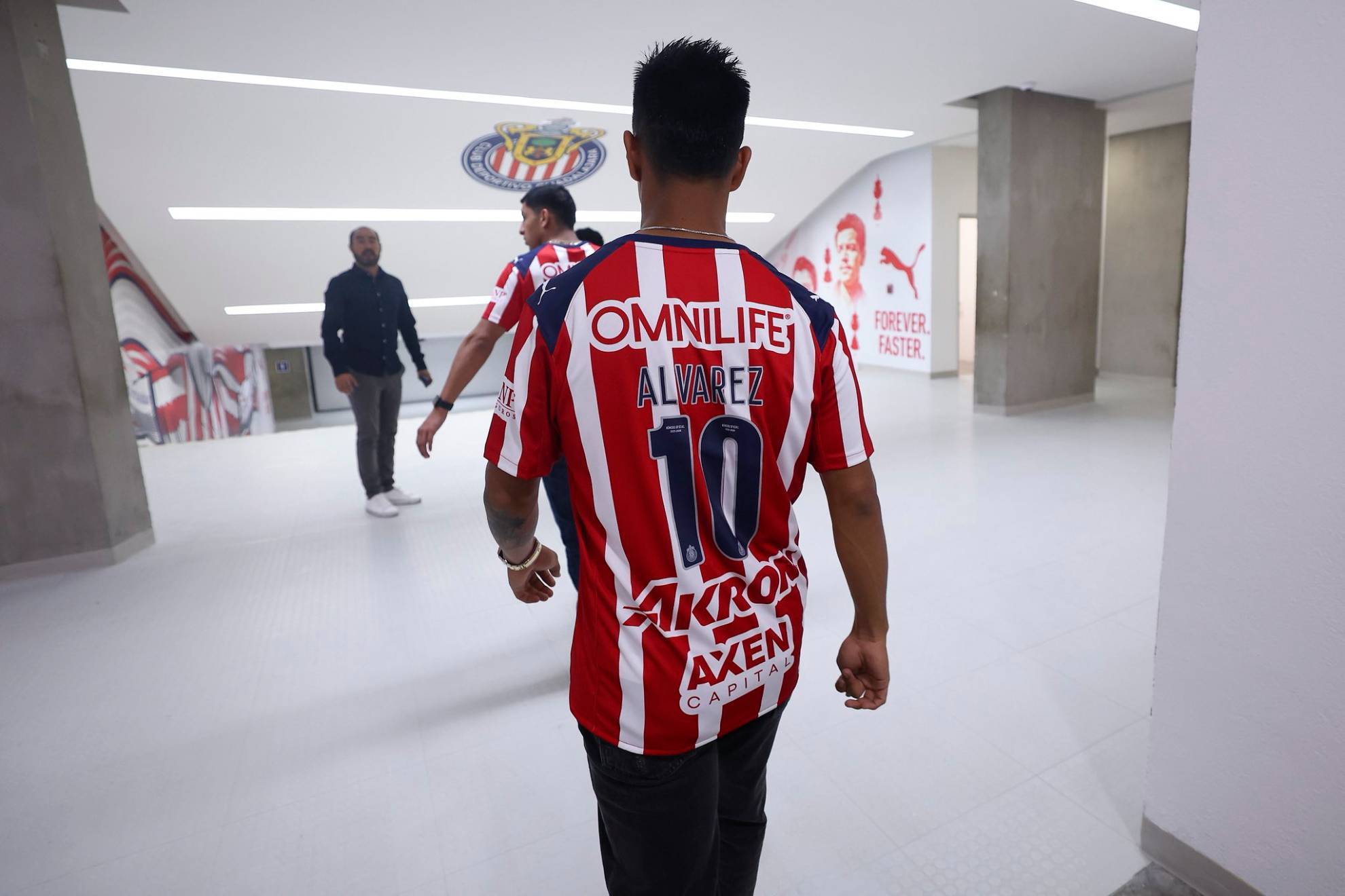 El Guadalajara present� a sus cuatro refuerzos: Efra�n �lvarez, Bryan 'Cotorro' Gonz�lez, Richard Ledezma y Diego Campillo.