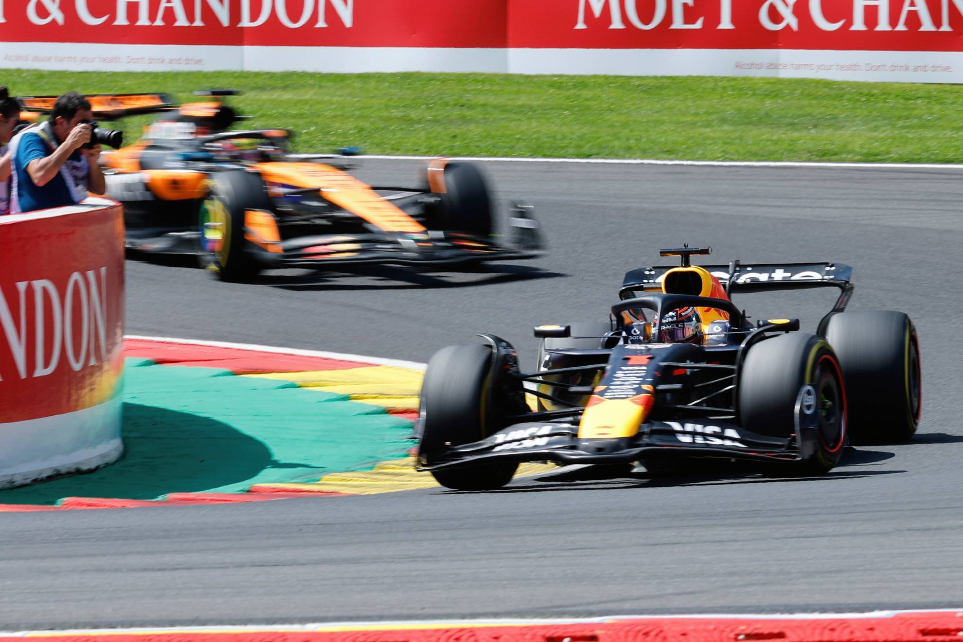 Mad Max consigui� su victoria 12 en Carreras Sprint