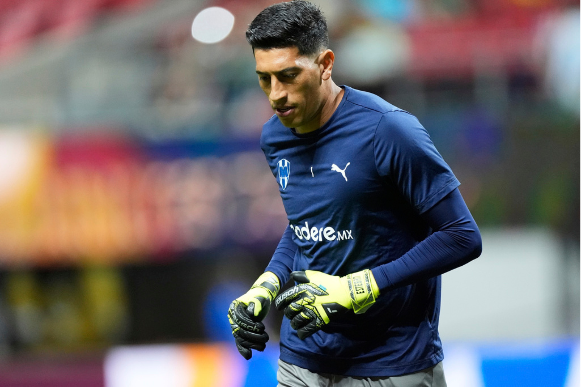 Esteban Andrada se va a Espa�a; hay acuerdo con Rayados de Monterrey