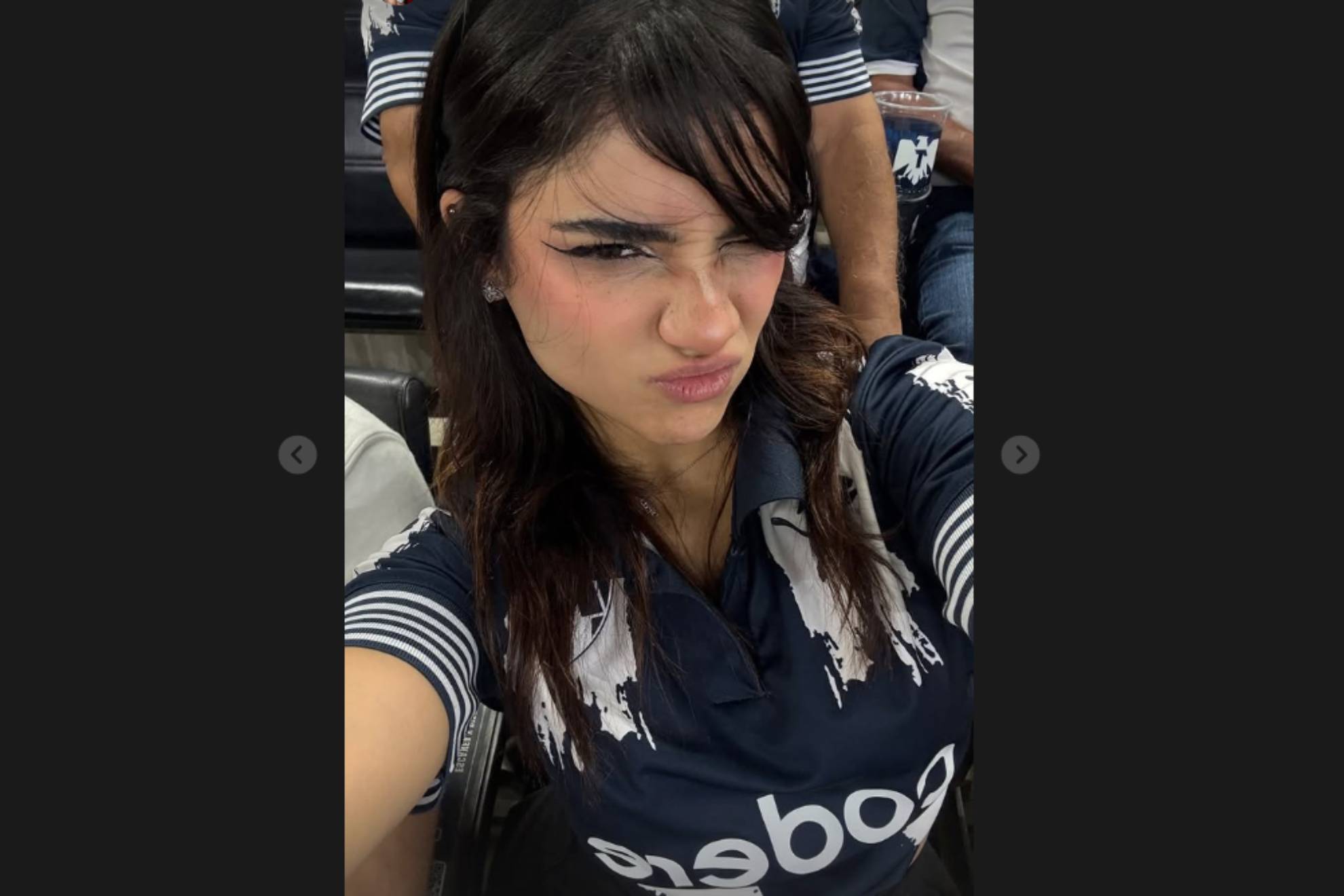 Alana Flores en el juego de Monterrey vs Am�rica