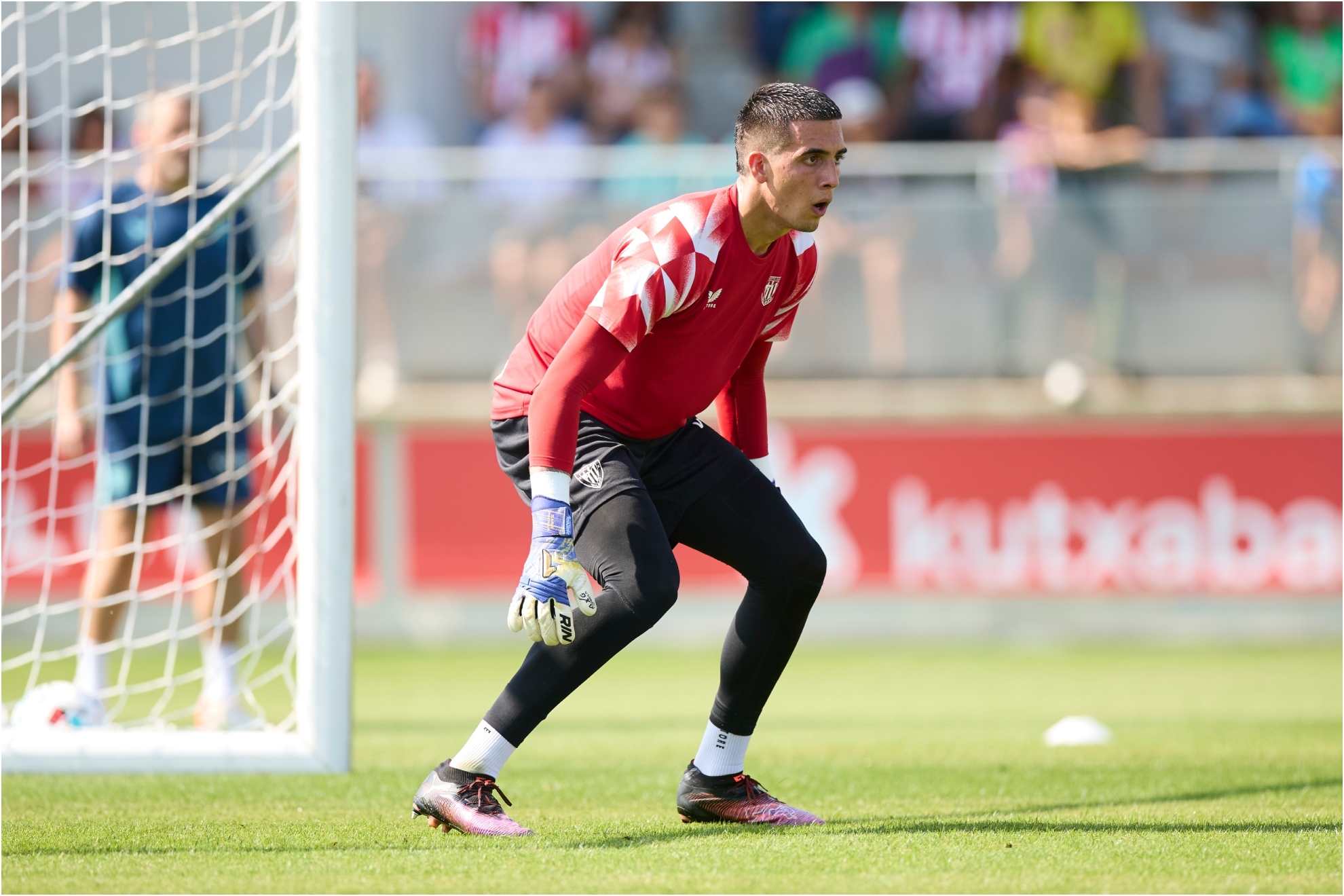 Alex Padilla, durante un entrenamiento con el Athletic de Bilbao.