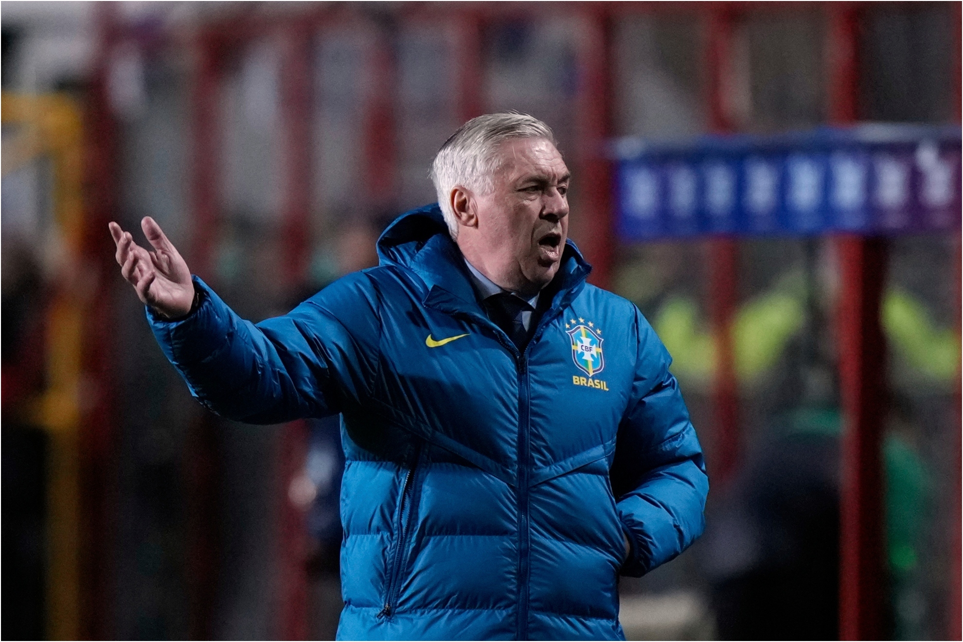 Ancelotti da indicaciones como seleccionador de Brasil.