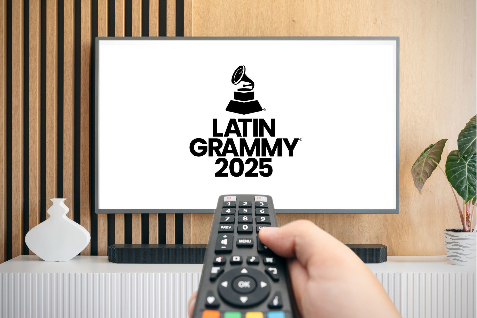 Todo sobre los Latin Grammy 2025: lugar, hora de inicio y canales para verlo en M�xico