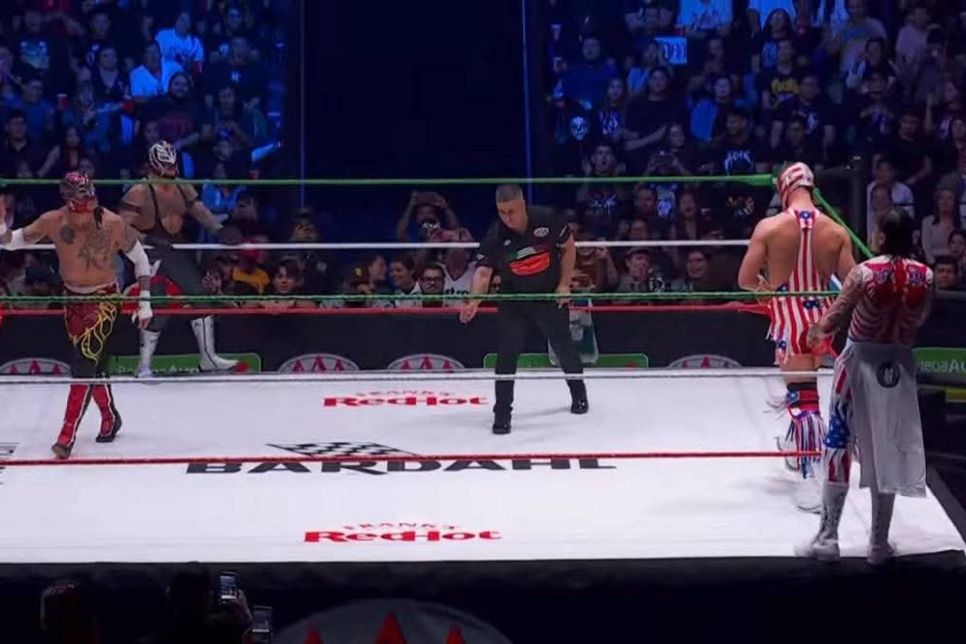 WWE y AAA celebraron su �ltimo gran evento del 2025 con Guerra de Titanes desde Guadalajara.