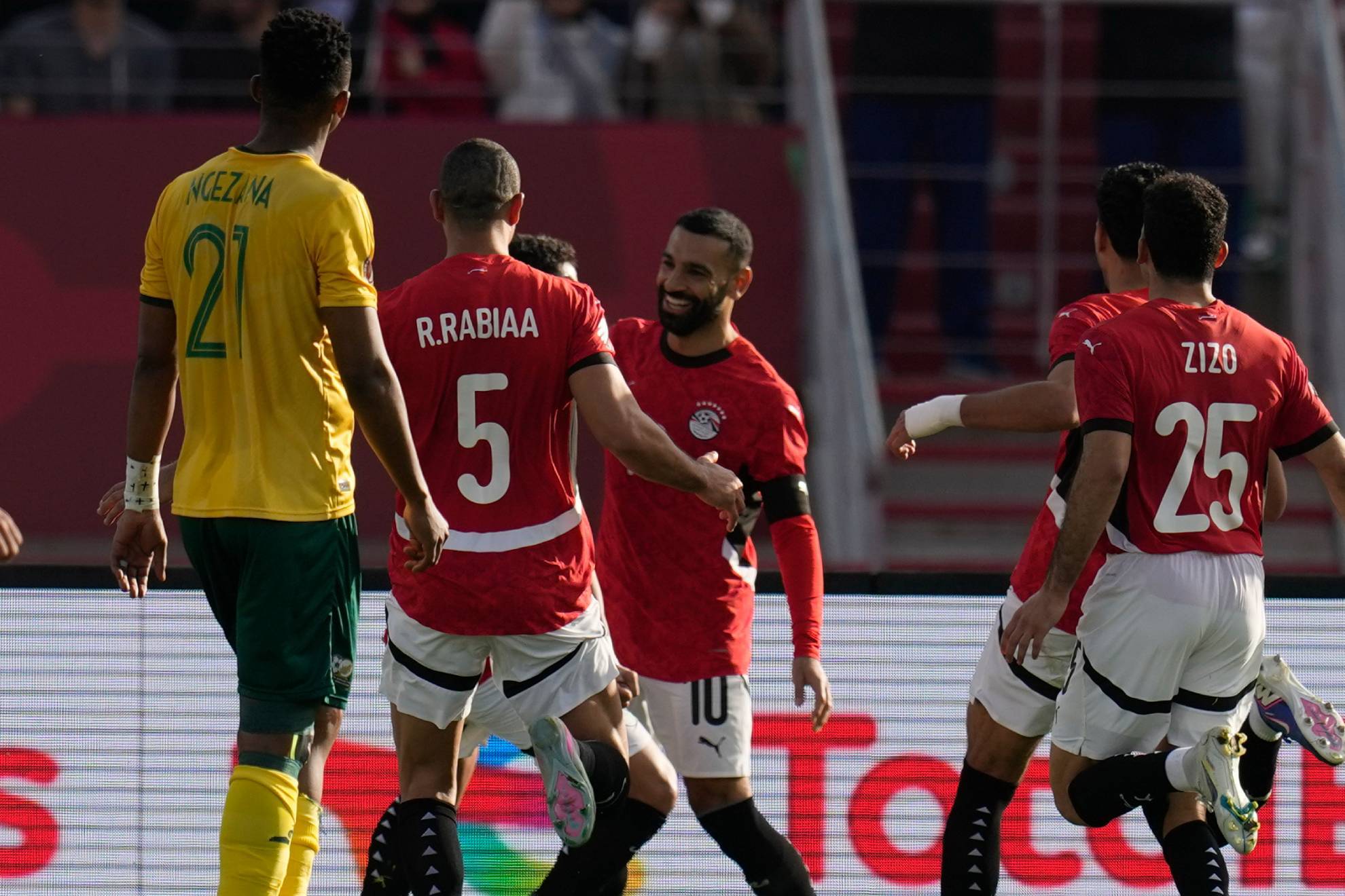 El futbolista del Liverpool anot� el �nico gol ante los Bafana Bafana