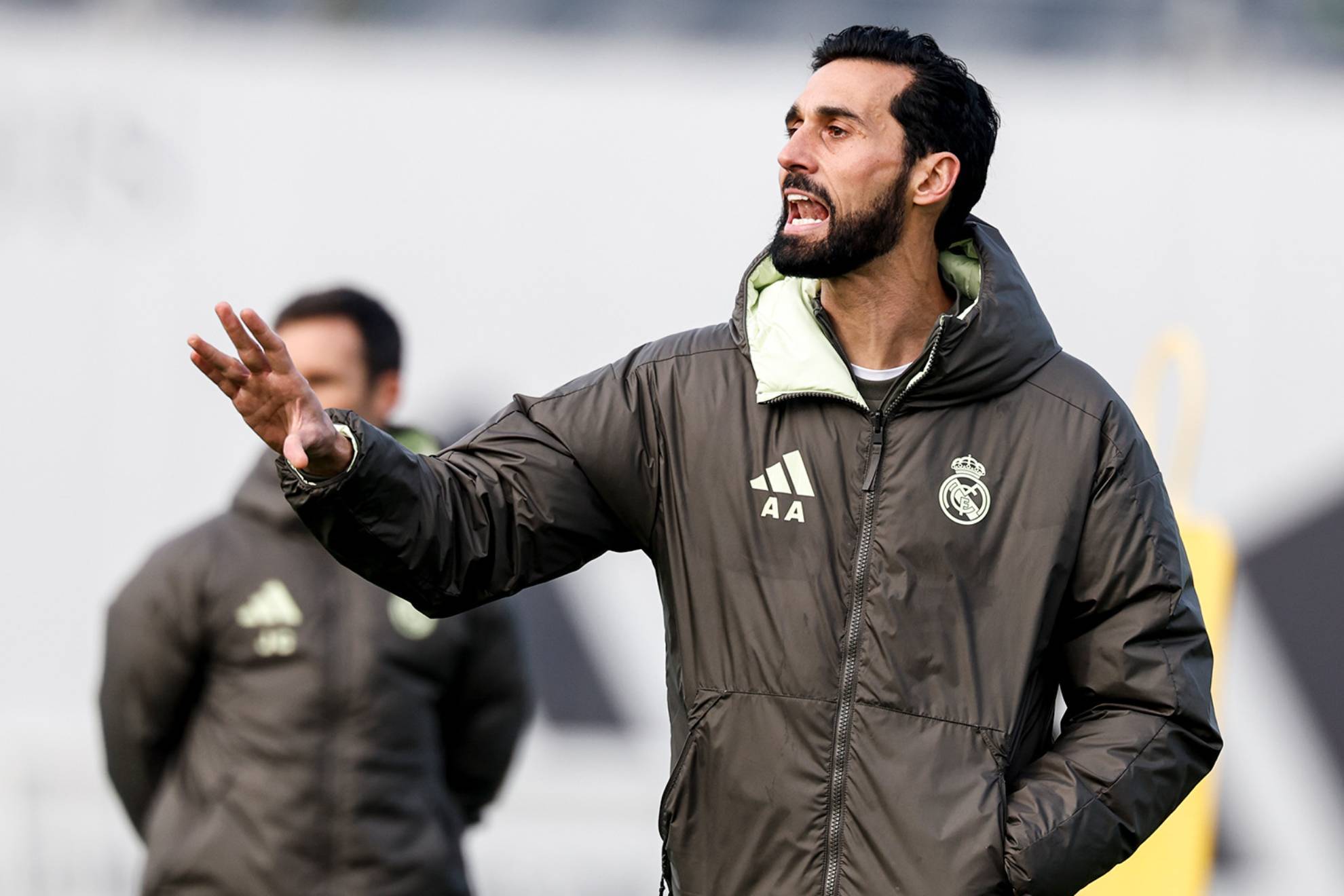 Arbeloa, a jugarse la vida en Copa del Rey a d�as de reemplazar a Xabi Alonso