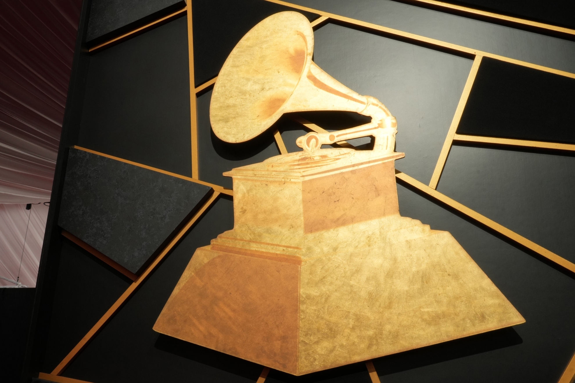 Premios Grammy 2026: lista completa de ganadores y los artistas premiados este a�o