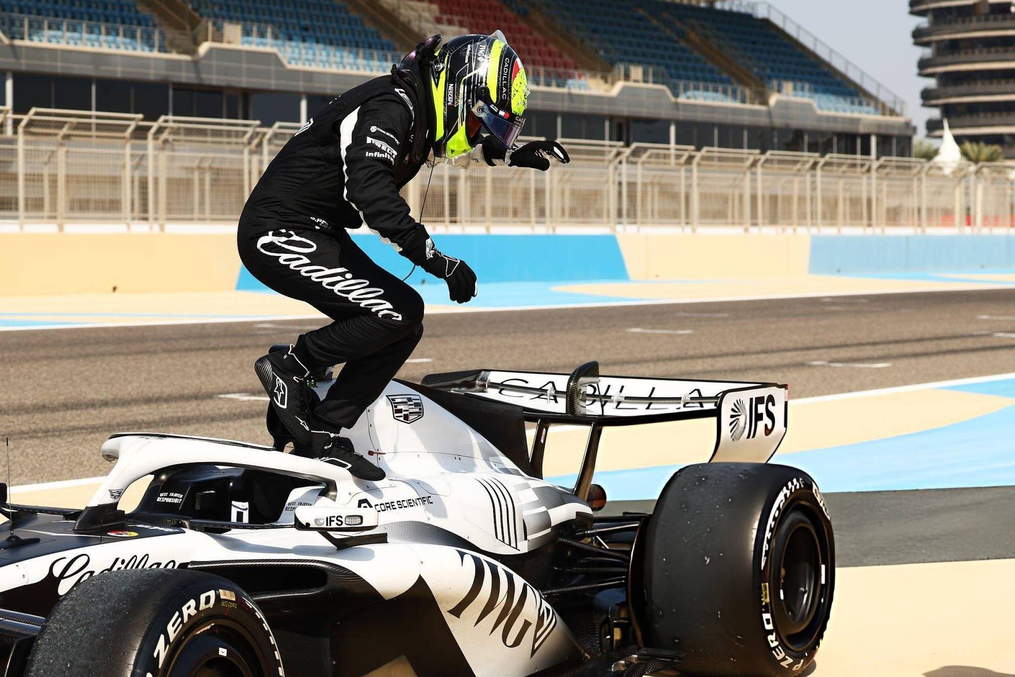 El tapat�o perdi� tiempo en lo que solucionaron el problema