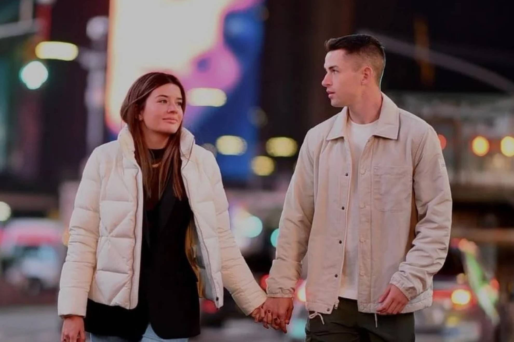 �lvaro Fidalgo y su novia Pilar S�nchez se despidieron de M�xico tras cinco a�os.