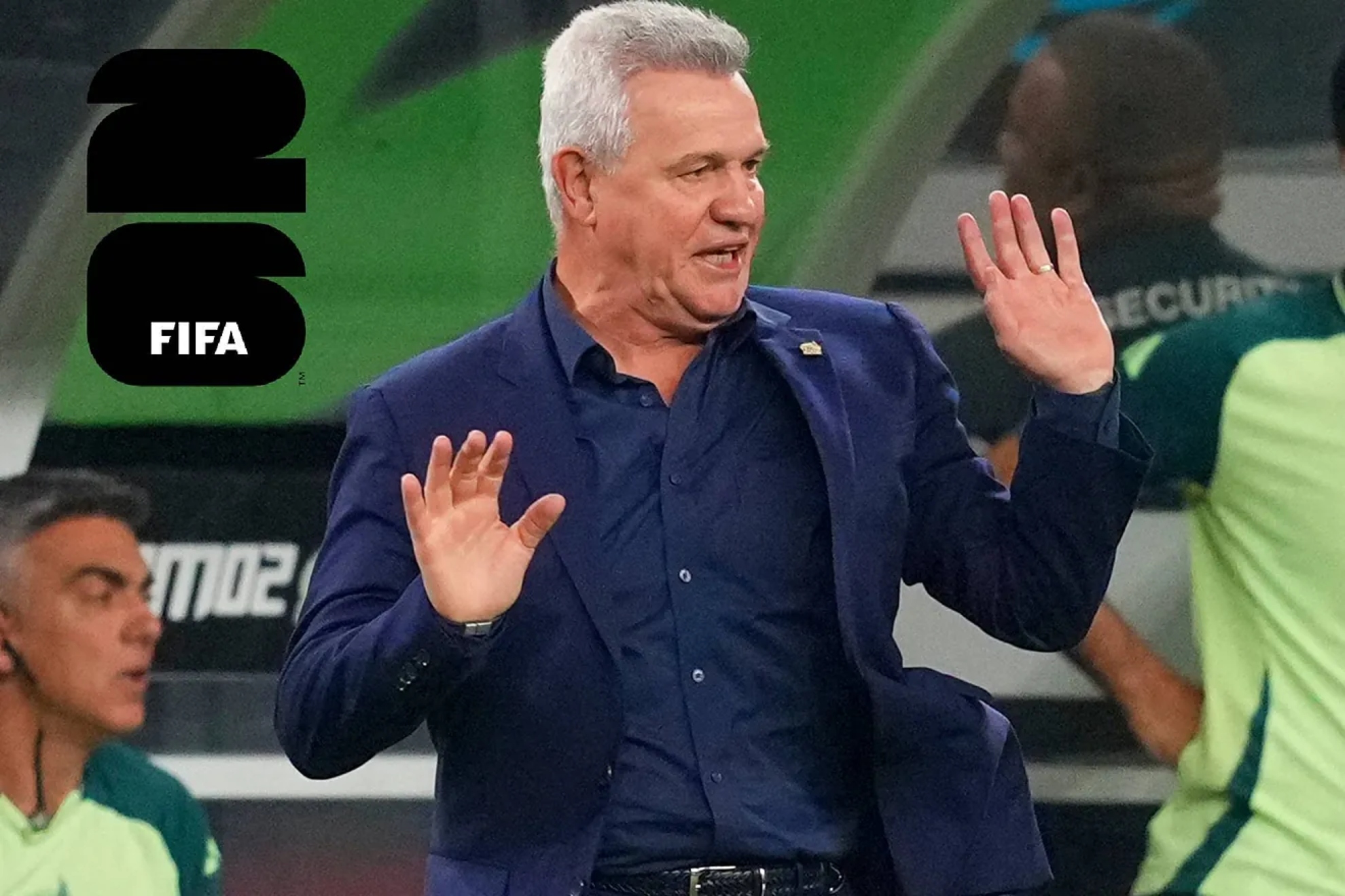 Javier Aguirre, durante un partido con M�xico