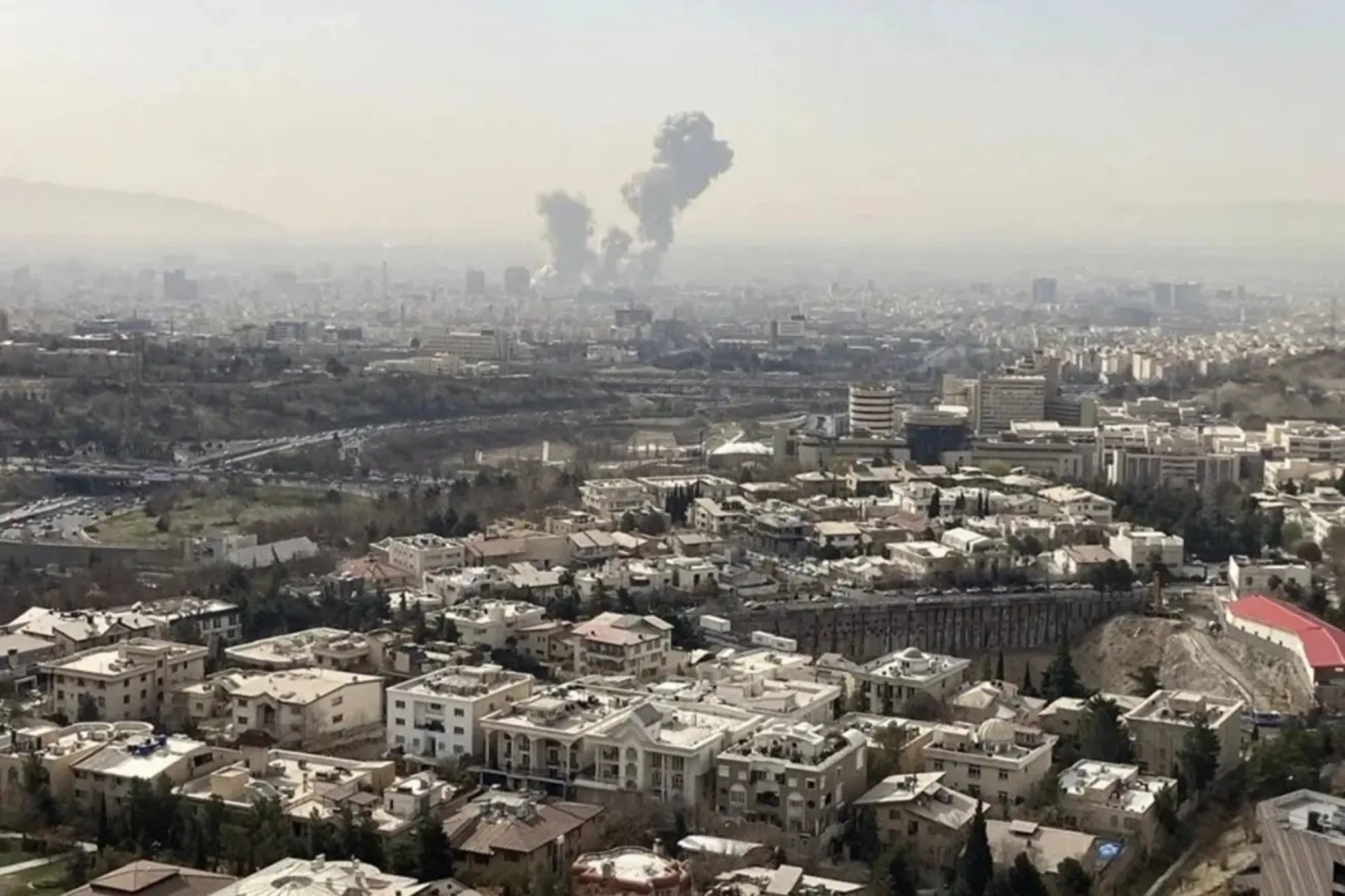 Estados Unidos e Israel realizan un ataque preventivo a Ir�n