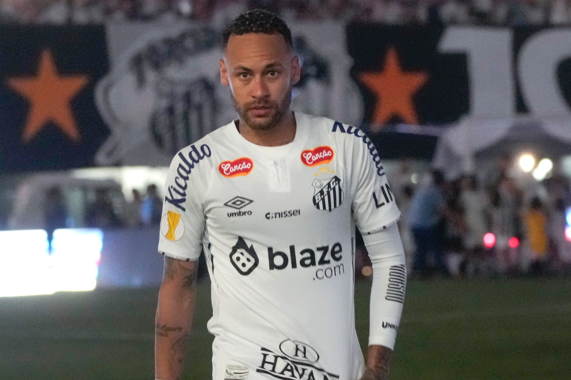 Neymar, con la camiseta del Santos.