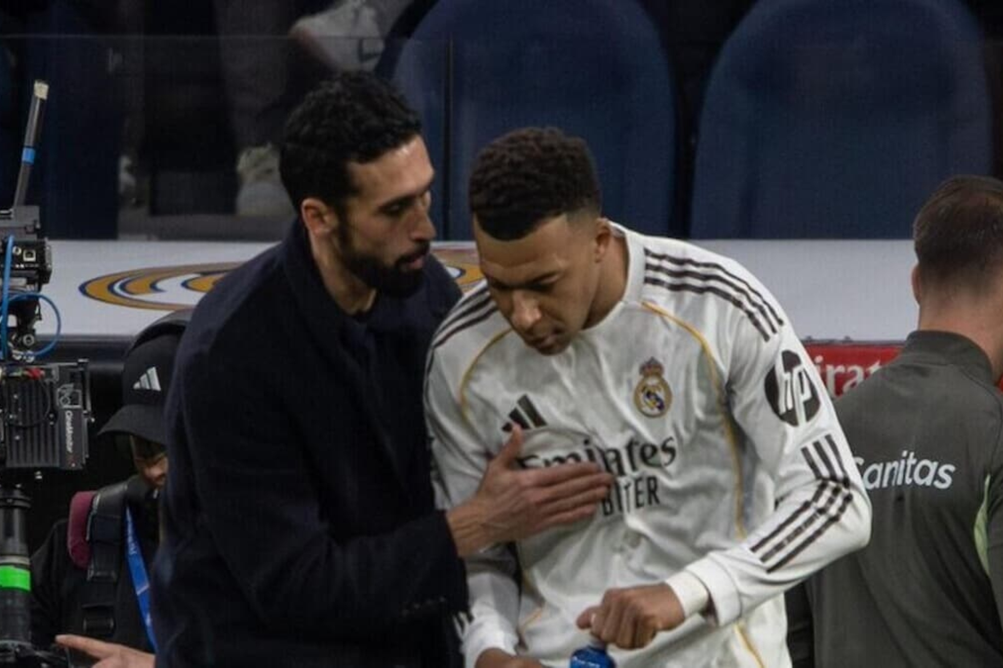 Arbeloa da instrucciones a Mbappé